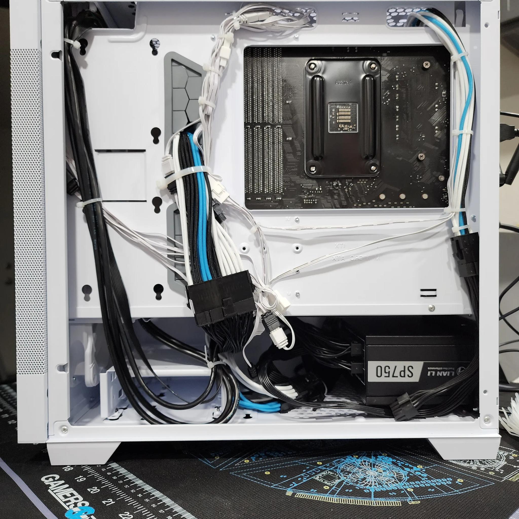 AMD Gaming PC | Ryzen 7 5700X | RX 6700XT | 32GB | 1TB