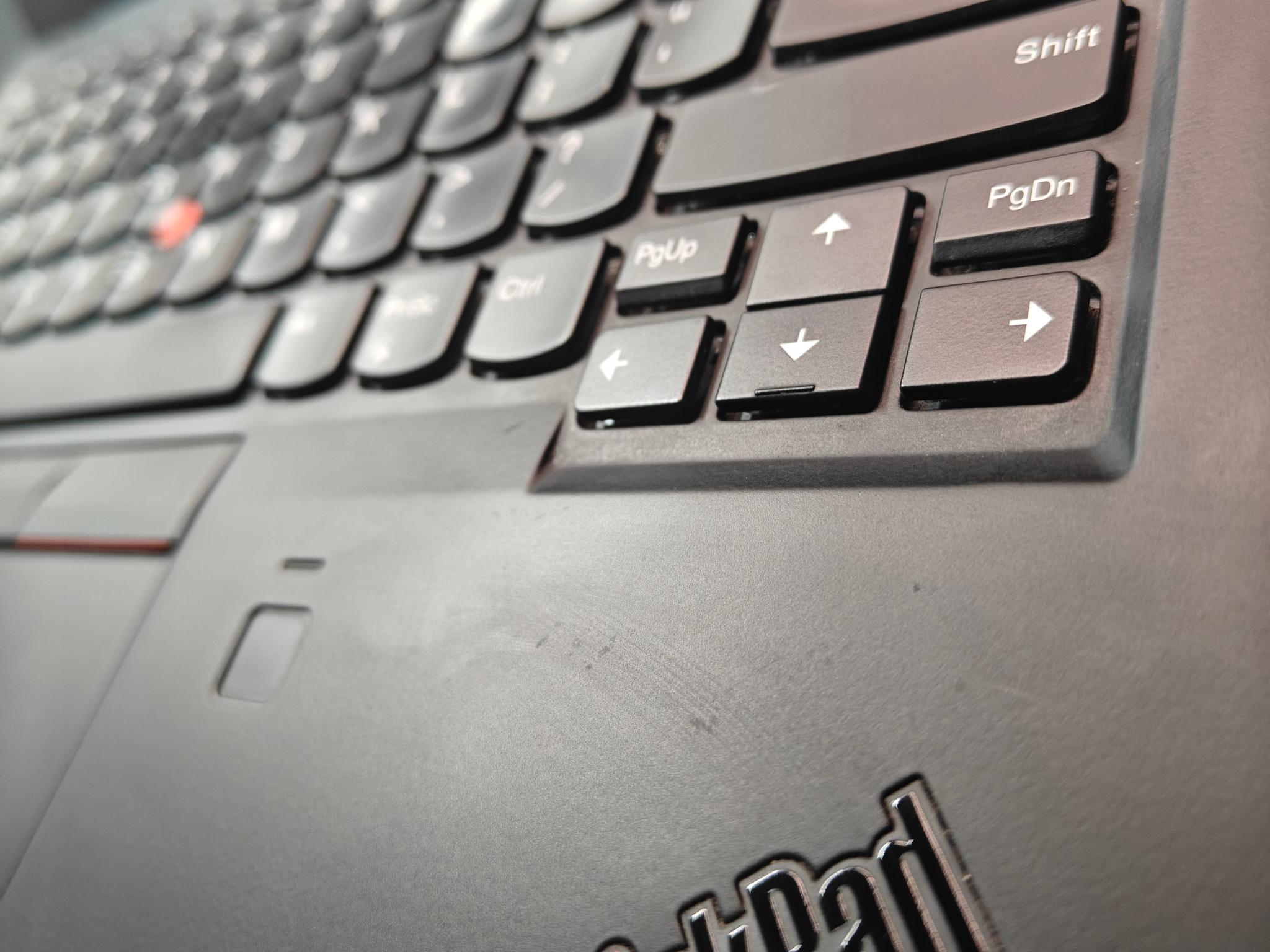 Lenovo ThinkPad X1 Carbon Gen 6 Touchscreen i7-8650U, 16Gb RAM, 512Gb SSD, Win11