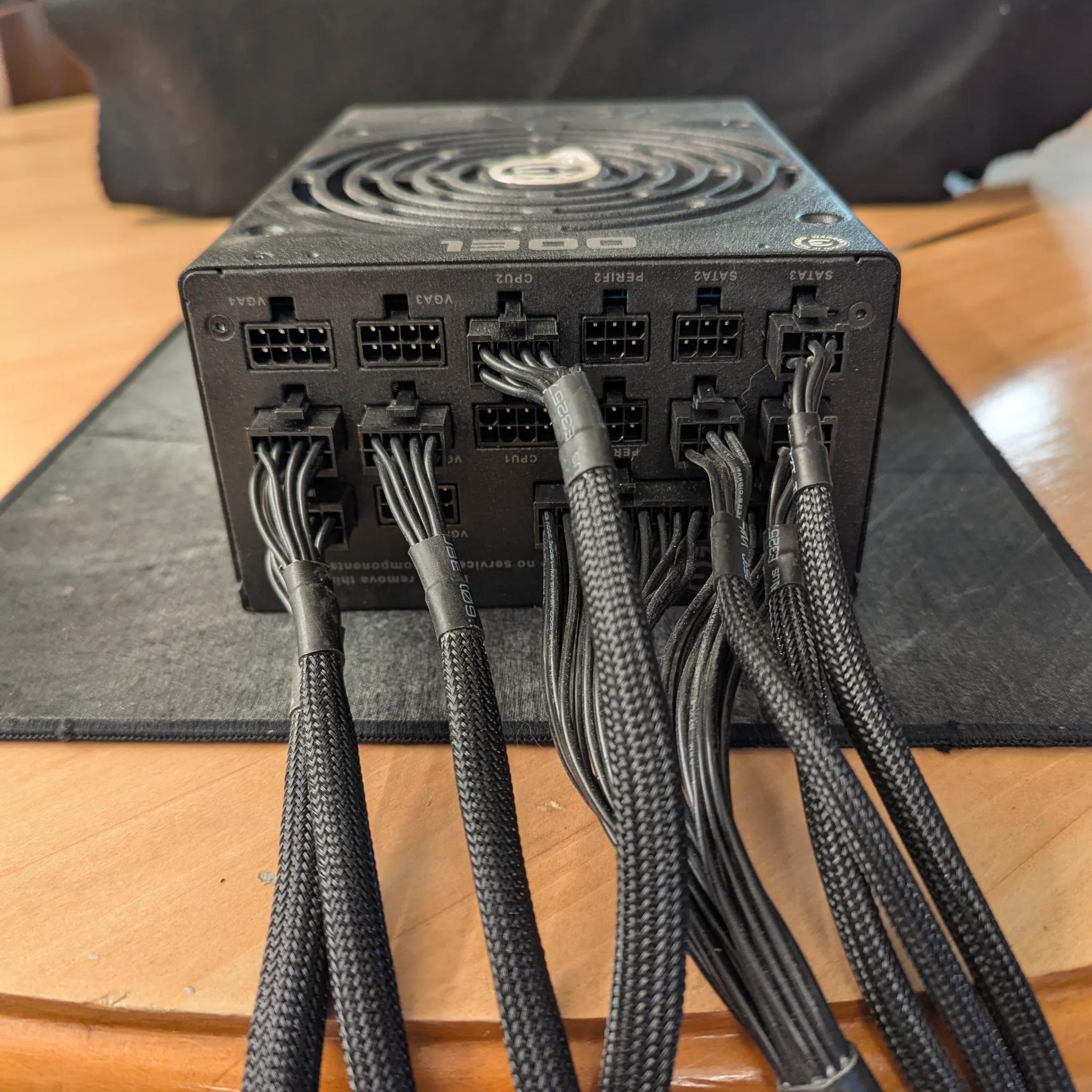 🔹 EVGA SuperNOVA 1300W G2 | Fully modular | 80+ Gold