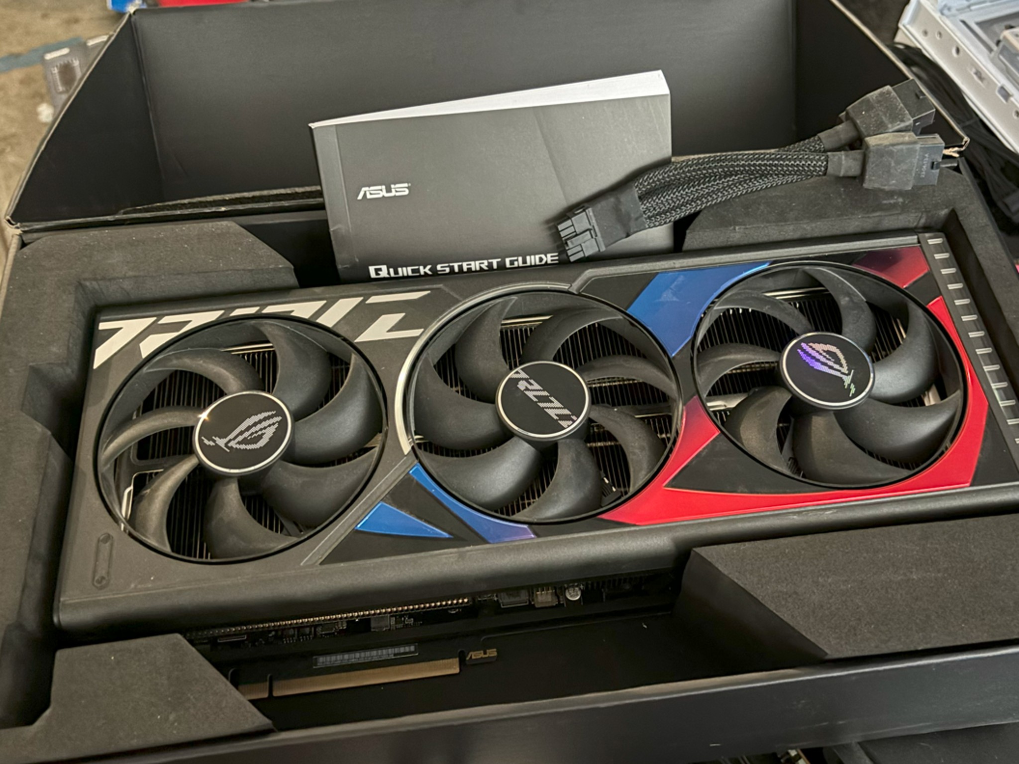 RTX 4090 ASUS ROG Strix OC RTX 4090