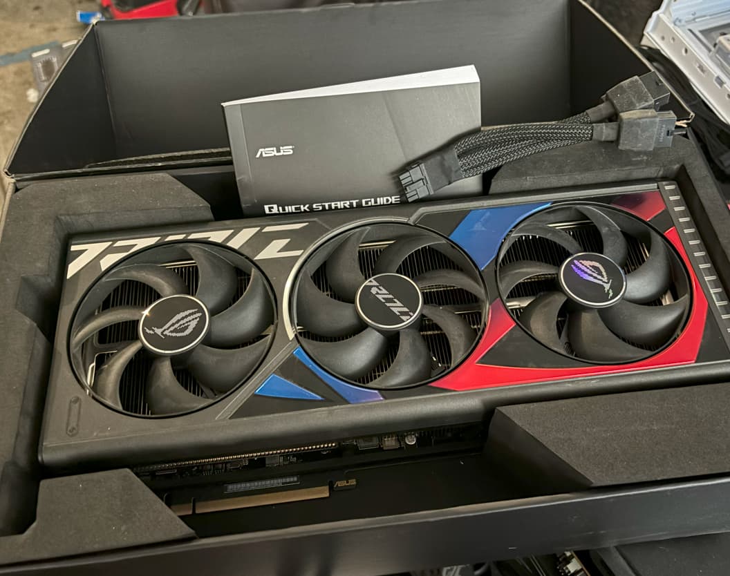 RTX 4090 ASUS ROG Strix OC RTX 4090