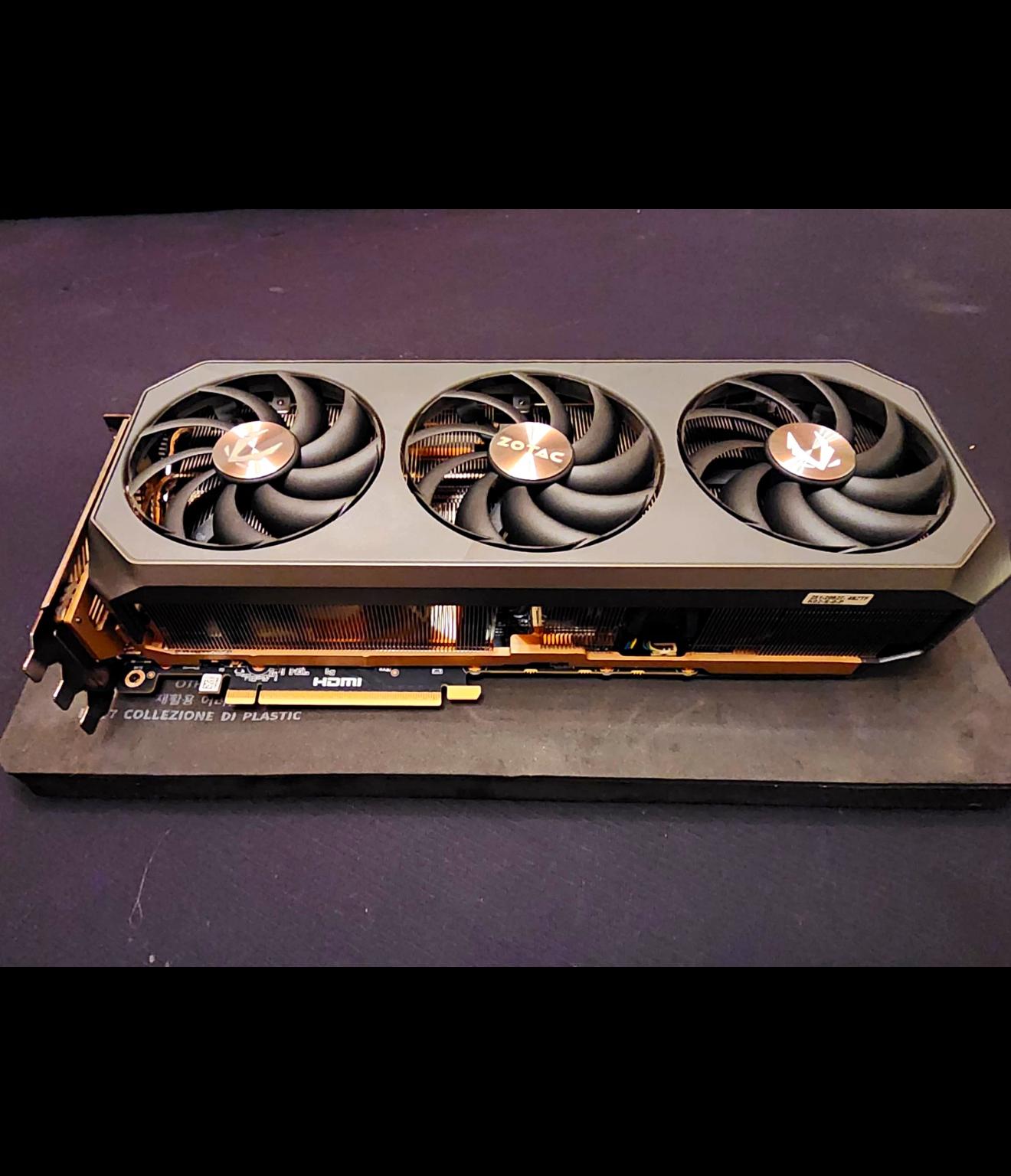 ZOTAC GAMING GeForce RTX 5080 AMP Extreme INFINITY ULTRA - Image 2