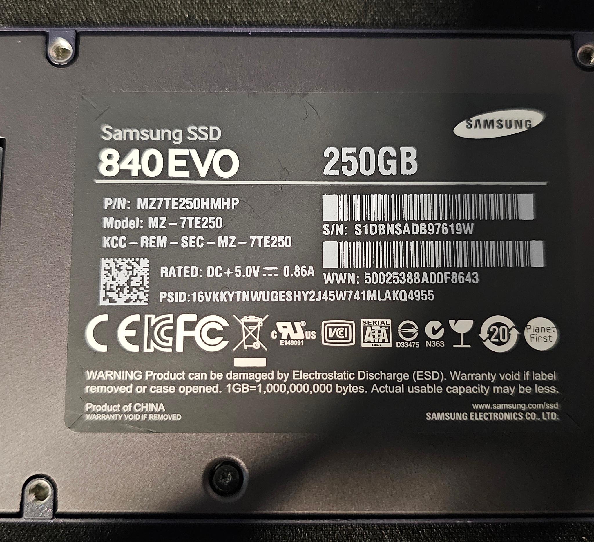 Samsung 840 EVO 250GB SATAIII 2.5"x7mm SSD (With Fixed Firmware)