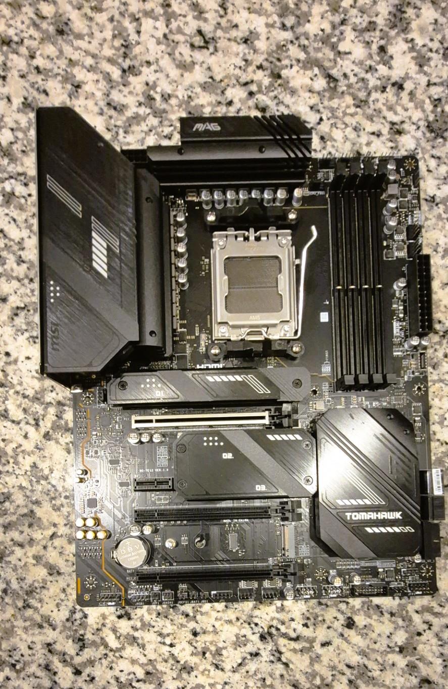 AMD BUNDLE, MSI X670E Tomahawk AM5 M.2 Wi-Fi 6E ATX, Ryzen 7800X3D CPU, 64GB G.Skill RGB DDR5 RAM