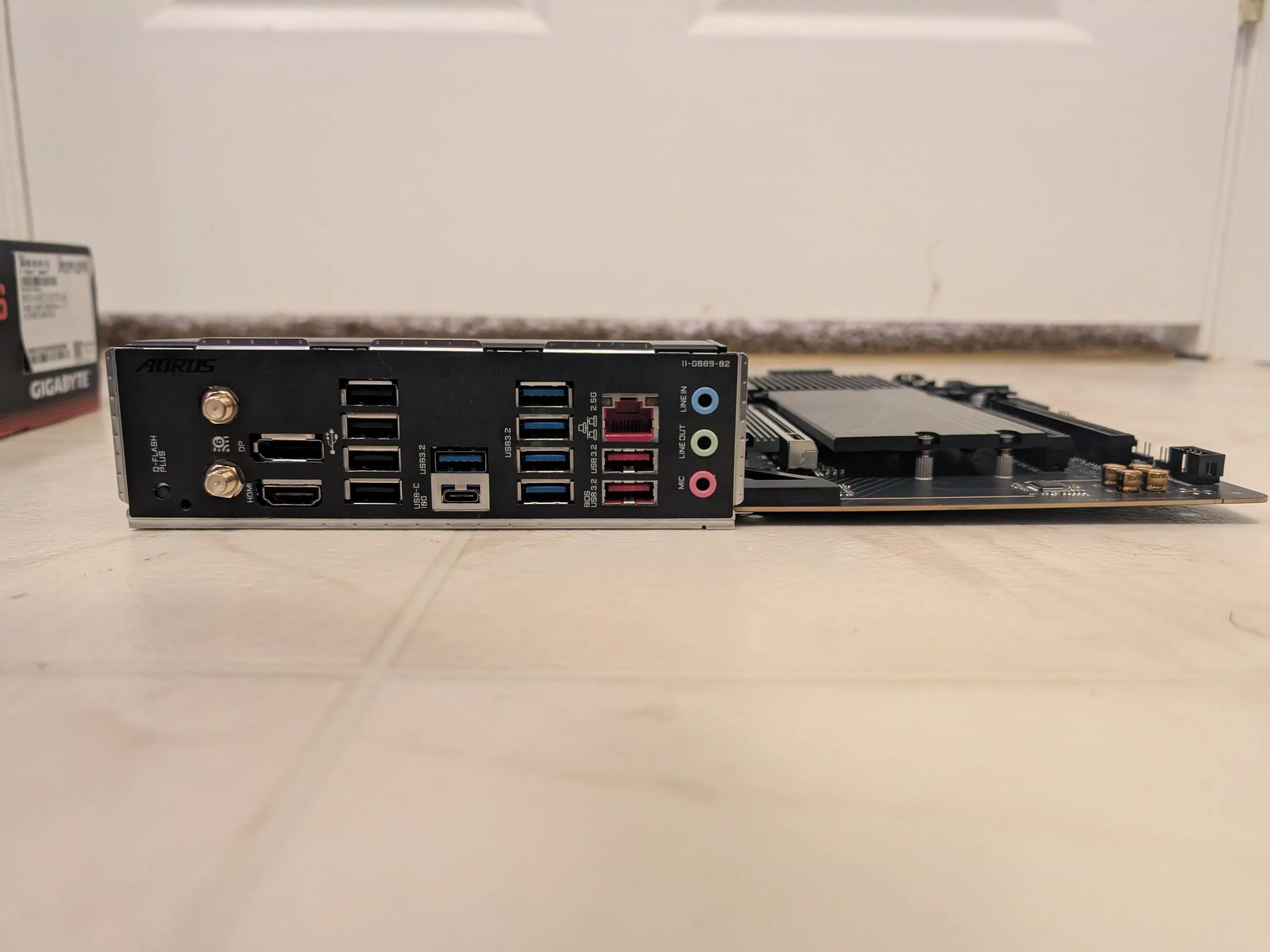 GIGABYTE B650 AORUS ELITE AX ATX AM5 (DDR5, PCIe 5.0)