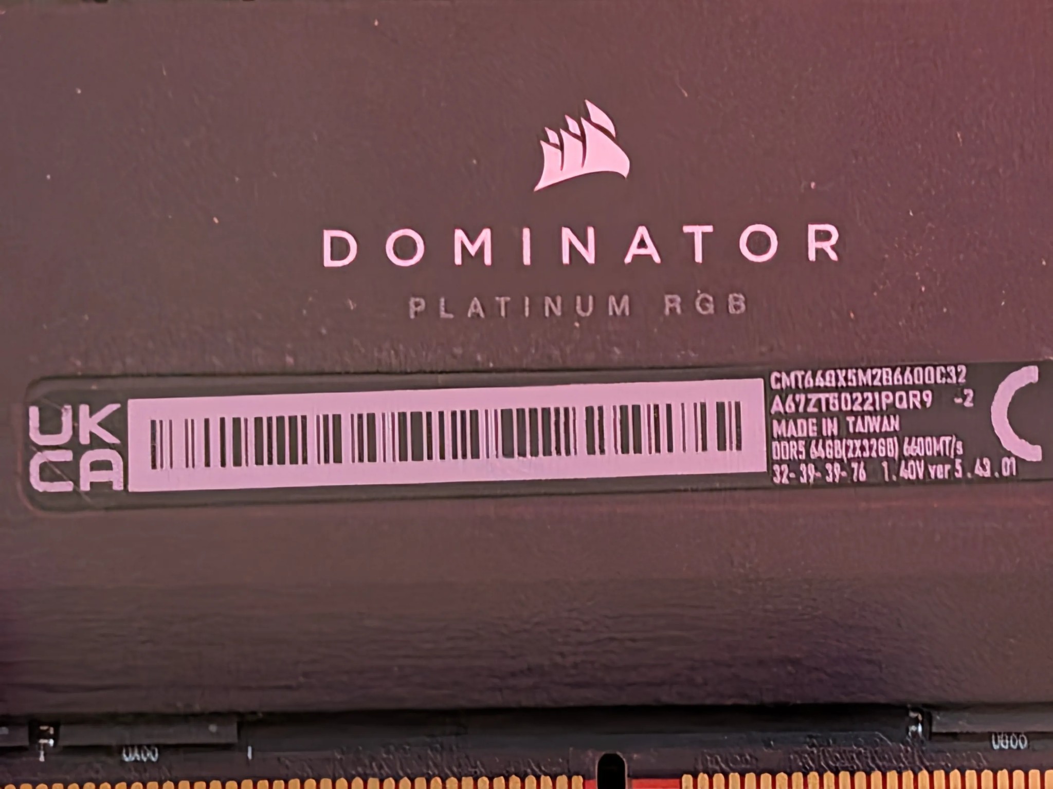 CORSAIR DOMINATOR PLATINUM RGB DDR5 RAM 64GB (2x32GB) 6600MHz CL32 Intel XMP - (CMT64GX5M2B6600C32)