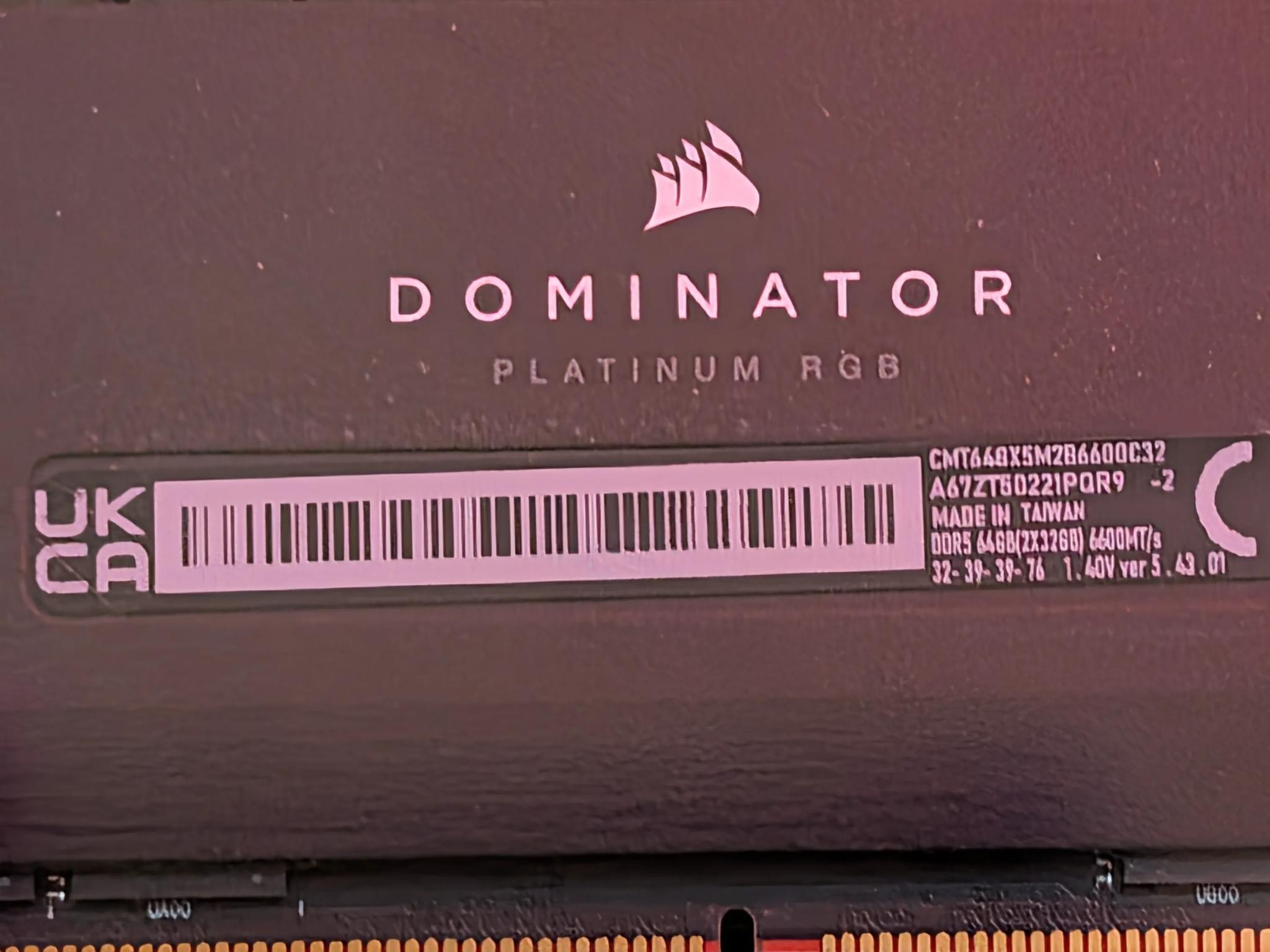 CORSAIR DOMINATOR PLATINUM RGB DDR5 RAM 64GB (2x32GB) 6600MHz CL32 Intel XMP - (CMT64GX5M2B6600C32)