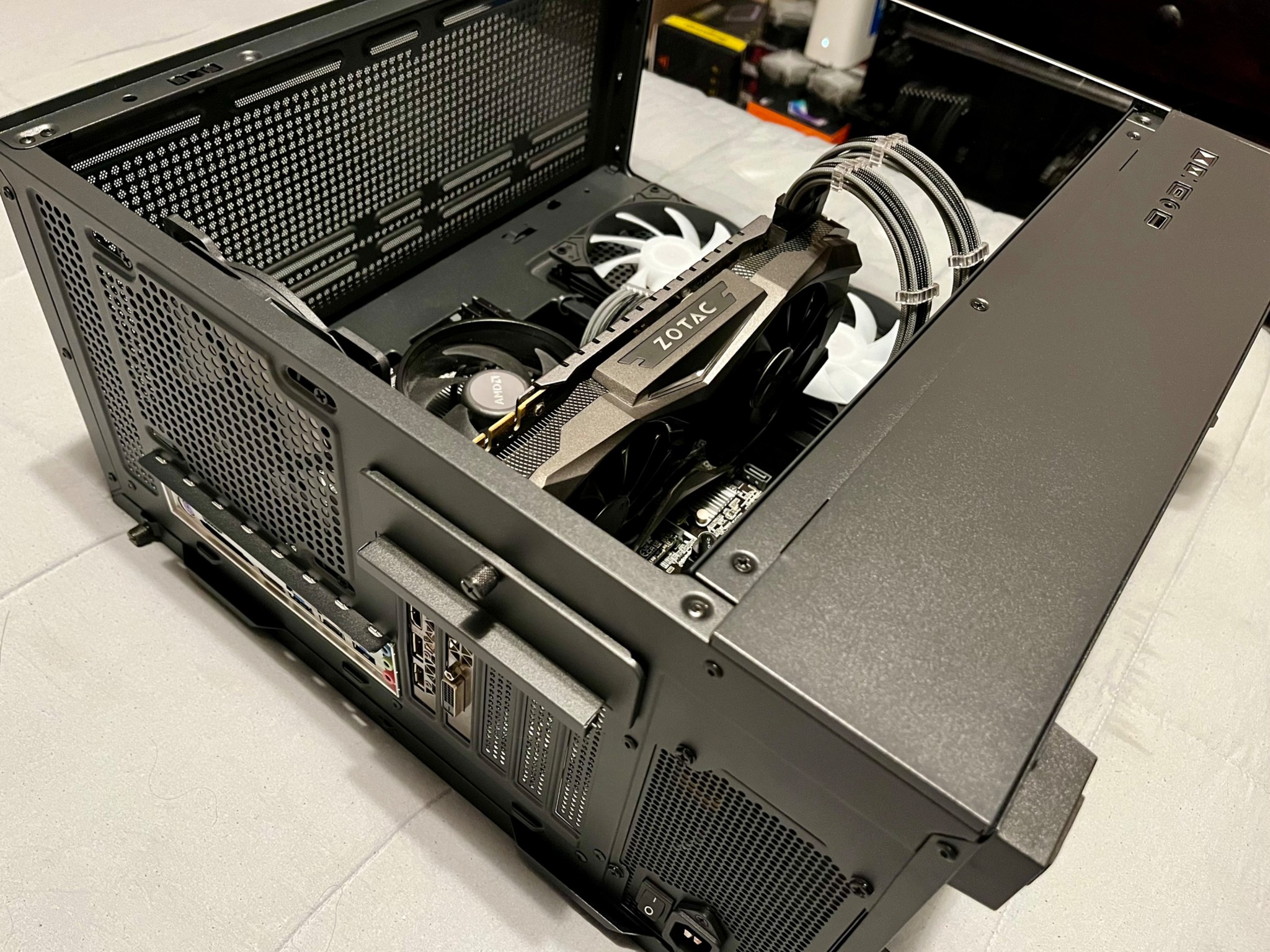 Custom Gaming PC |GTX 1080 // Ryzen 3500x // 16GB DDR4|