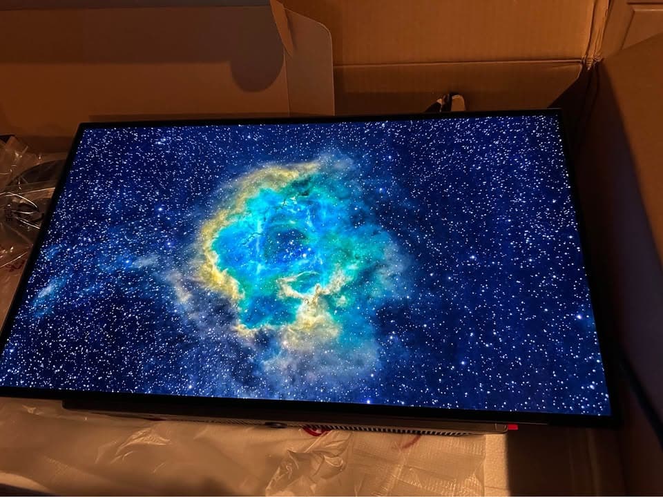 LG - UltraGear 27" OLED QHD 480Hz 0.03ms NVIDIA G-SYNC, AMD Freesync Premium Pro Gaming Monitor