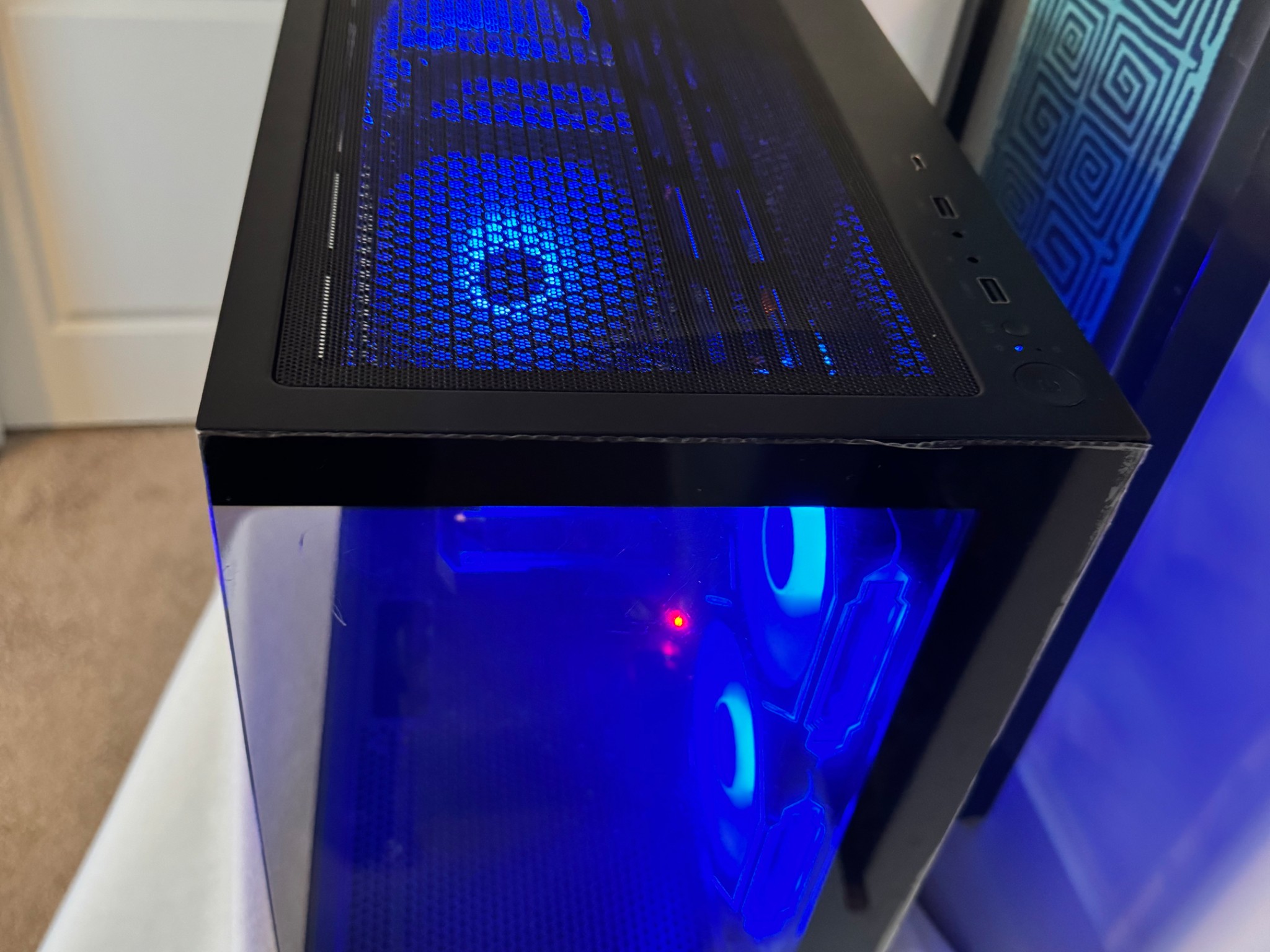 i7 9700 32 GB RX 6600 Gaming System