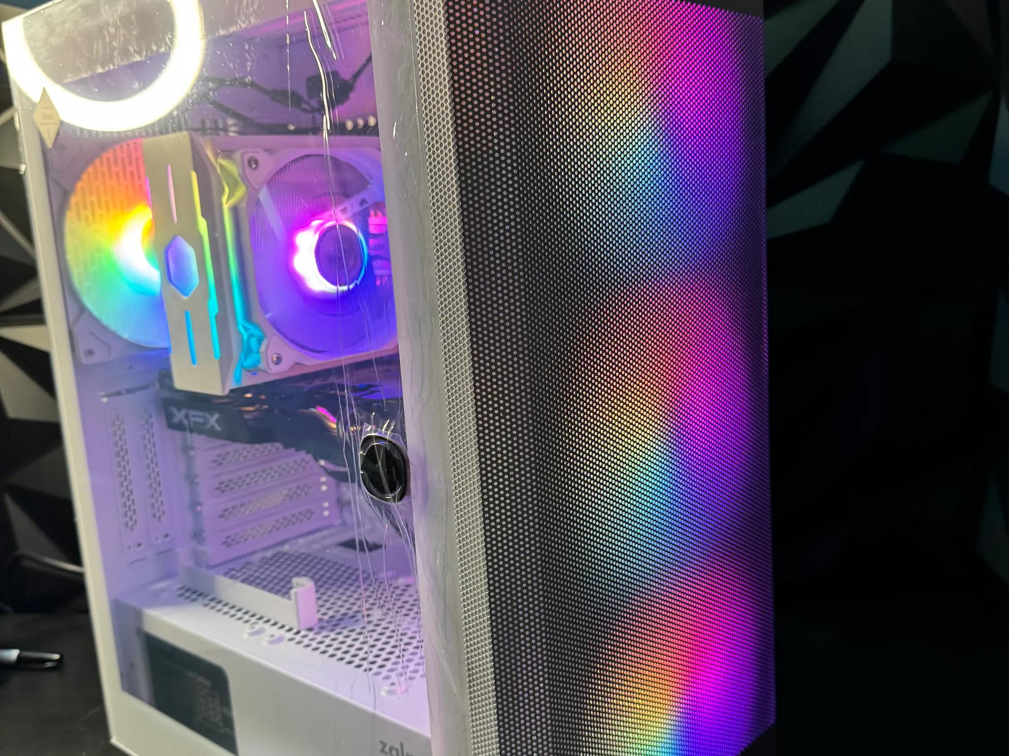 ❄️ White Snow Budget Build ❄️ Xeon 2630  8-core | RX 580 8 GB |32 GB DDR4