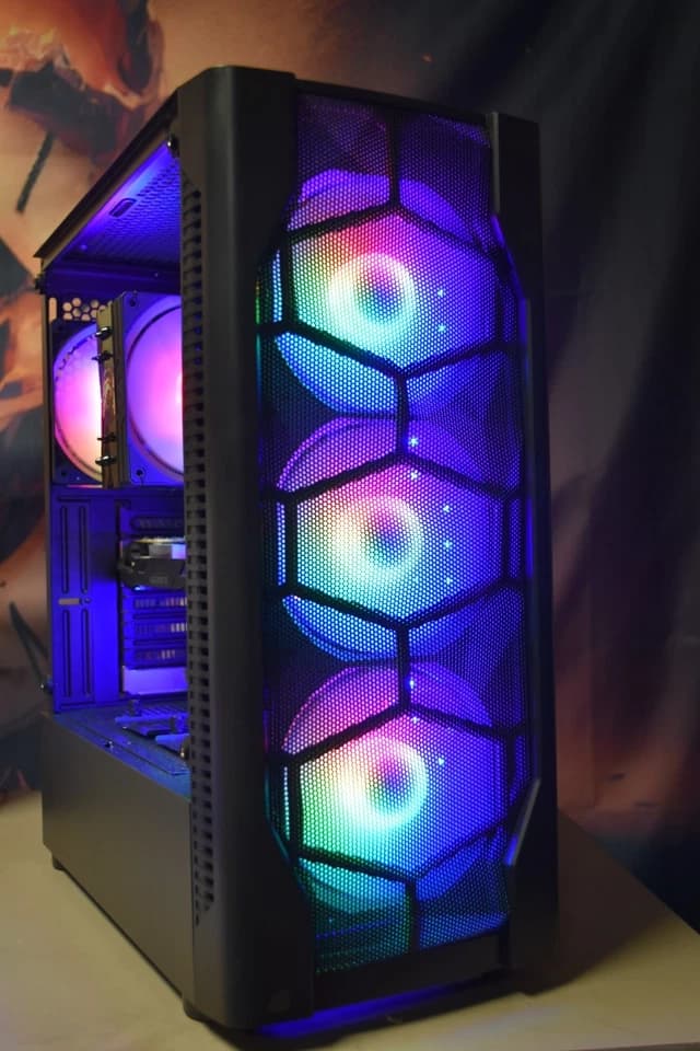 Gaming PC Intel I 7 16 RAM RTX 1650 1TB M.2+ 500 GBHHD 600 Watt PSU Wi-fi