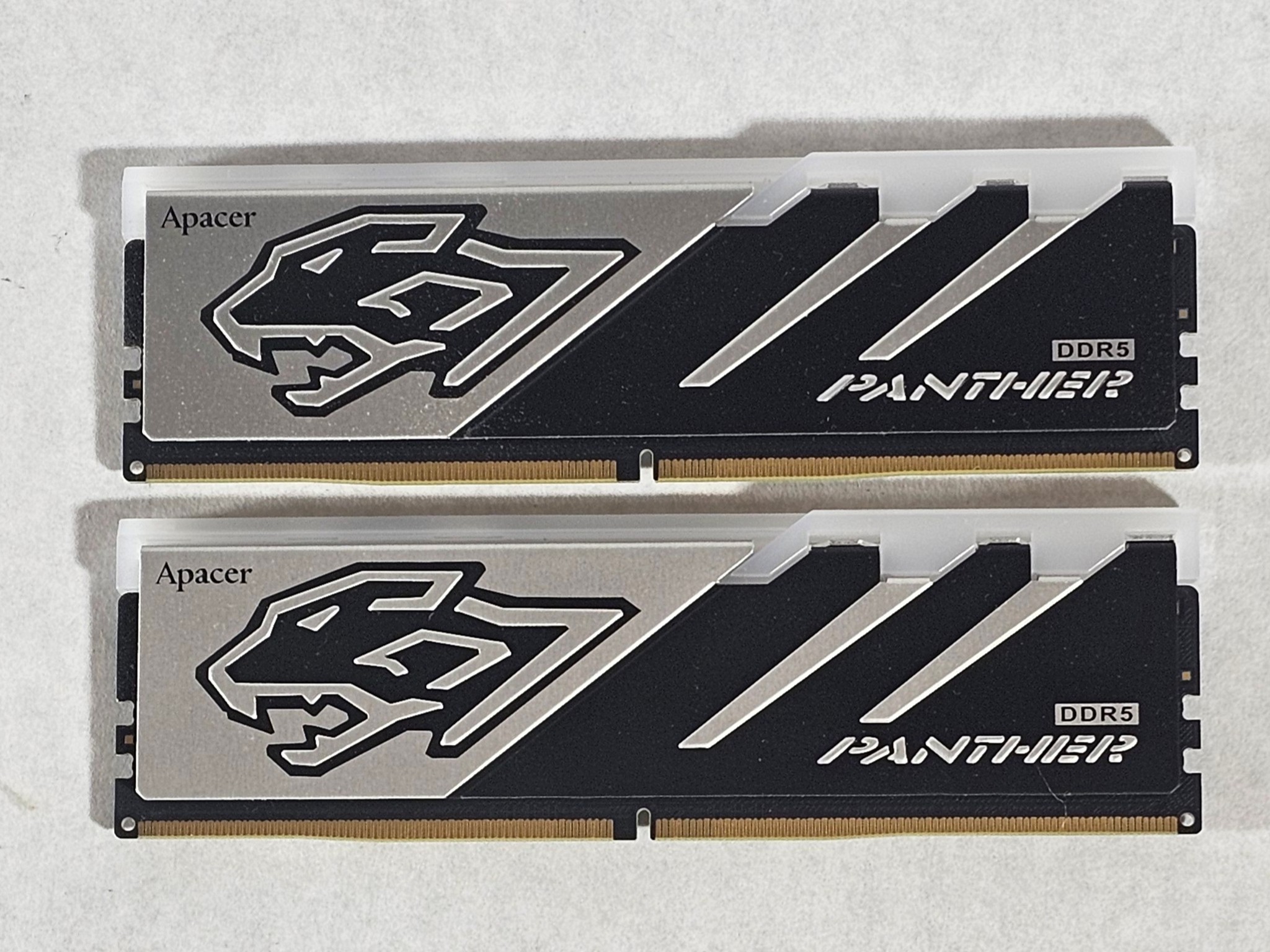 32GB DDR5 (2x16GB) CL40 5200MT/s Apacer Panther