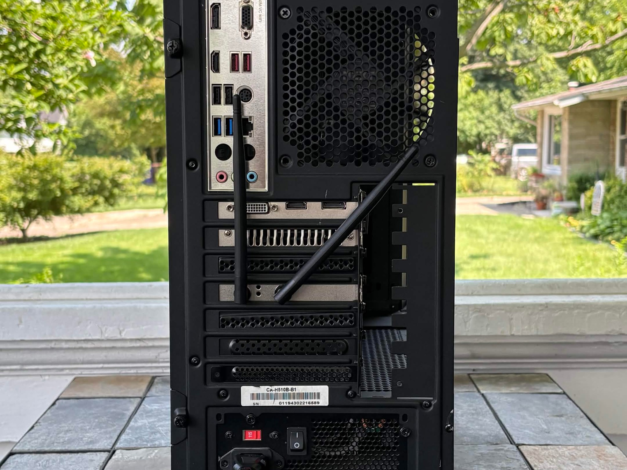 BCC ShadowClaw Ryzen 5 1400 / RX550 / 1.25TB Storage / 2x8GB RAM
