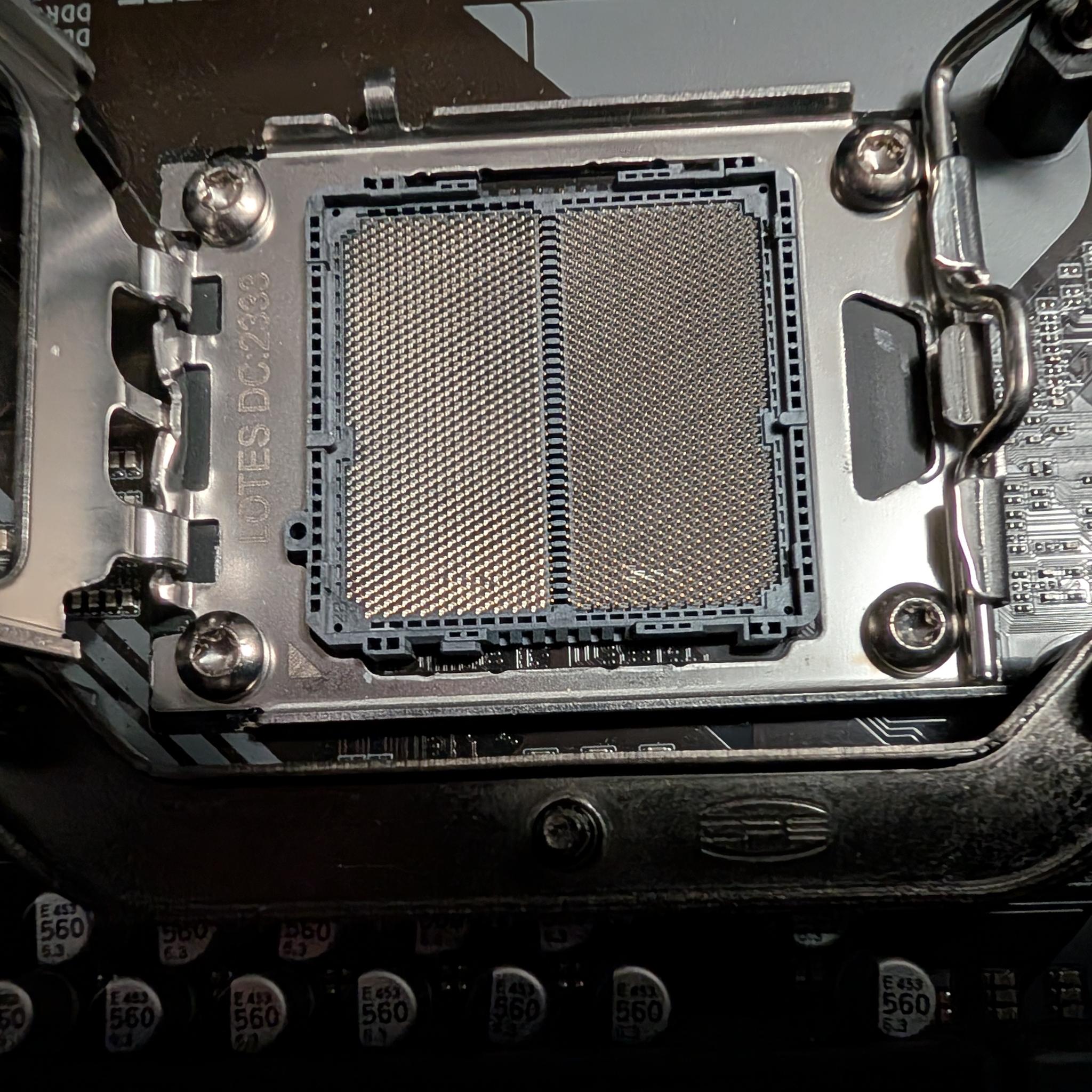 Gigabyte B650M D3HP Micro ATX AM5 Motherboard *READ DESCRIPTION*