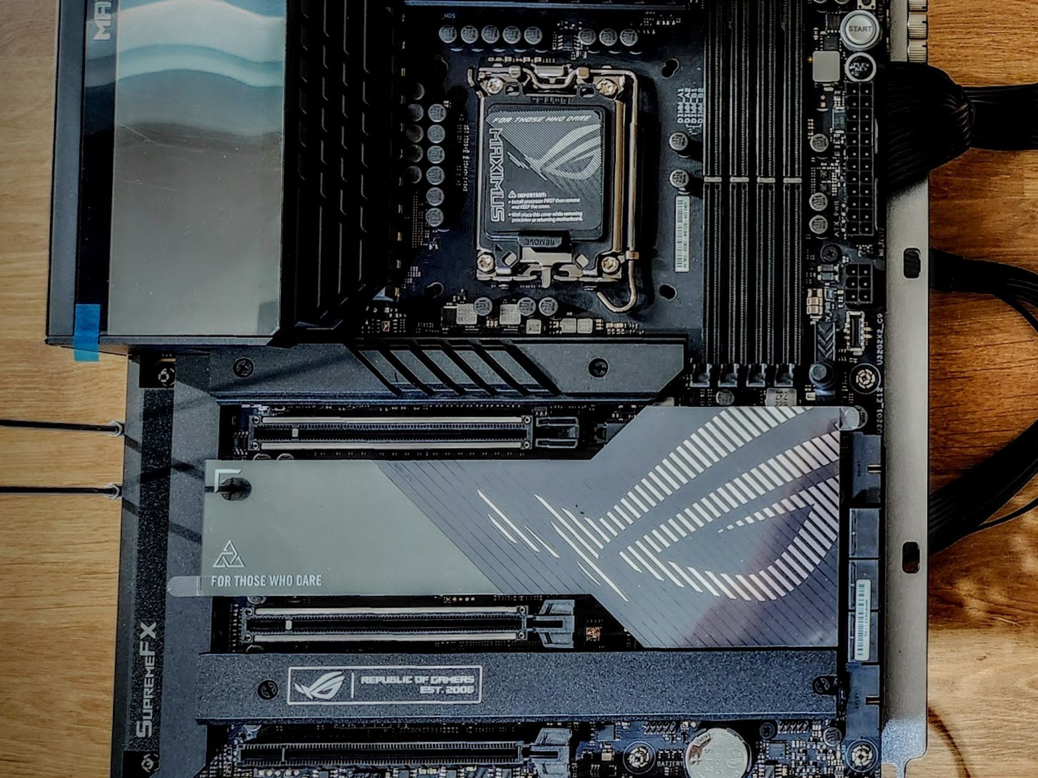 ASUS ROG Maximus Z790 Hero Wi-Fi 6E LGA 1700 (Intel 12th & 13th gen)