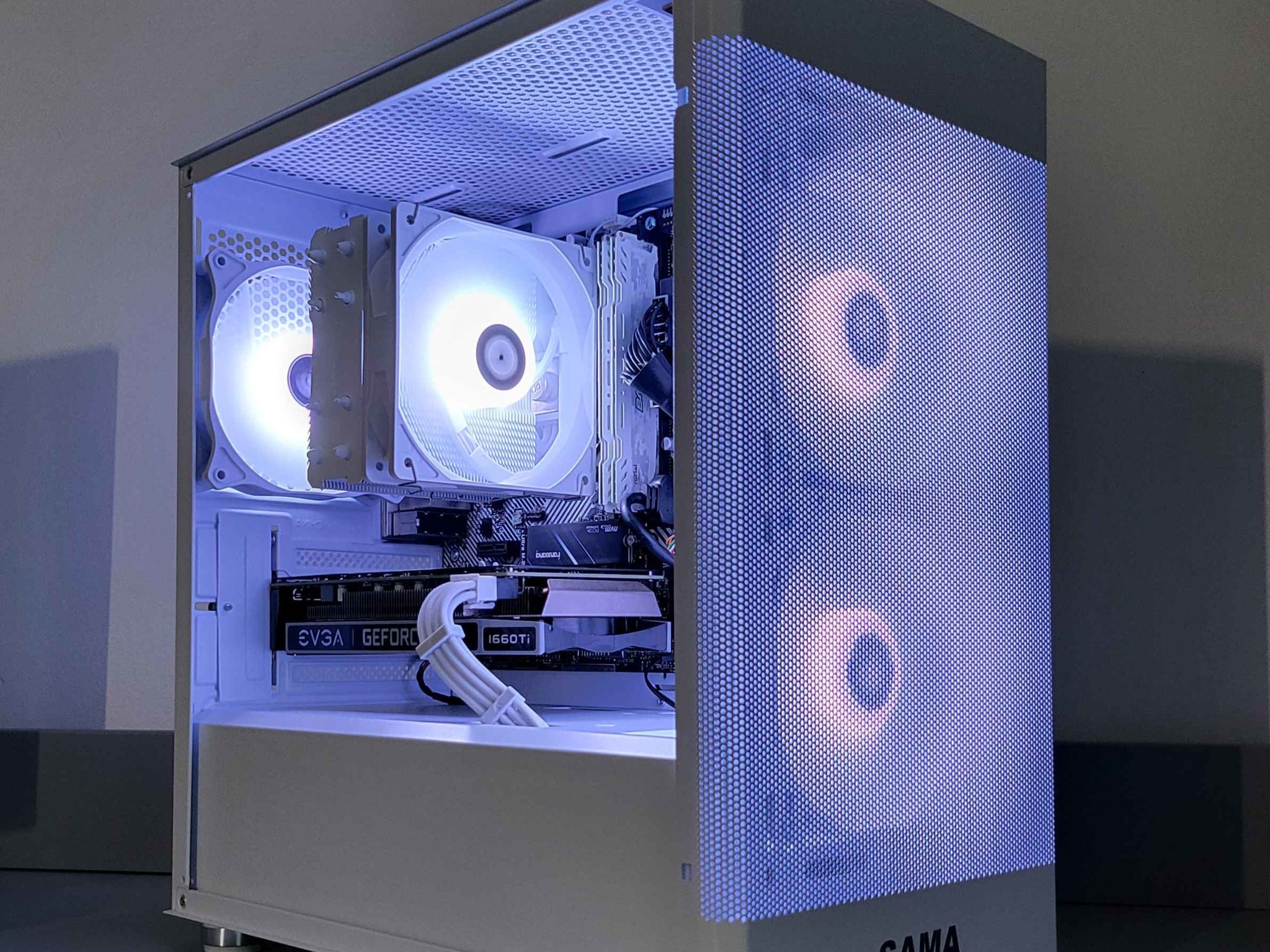 White Beauty! Workstation & Gaming PC | Ryzen 7 | 32GB RAM | 1TB | GTX 1660 Ti | Wi-Fi | Bluetooth