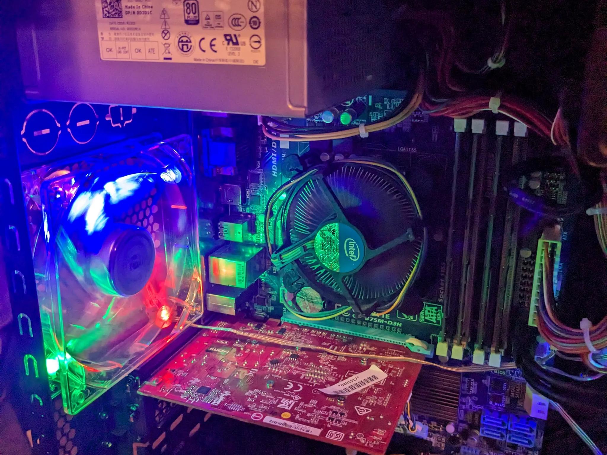 FREE SHIP || "Christmas Lights" Xeon E3 V1 (Same as i7 2nd Gen), RX 460, 480GB SSD, 16GB RAM, Win11