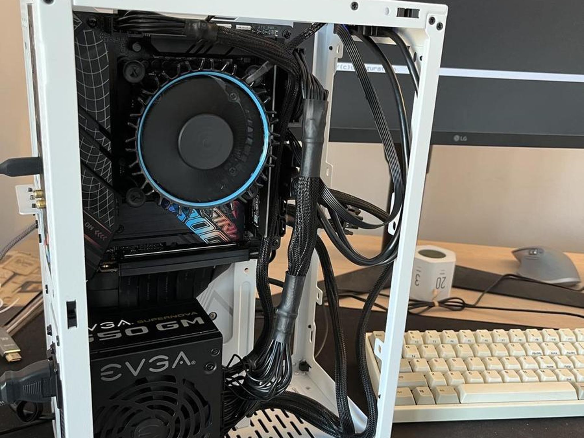 GeForce RTX 3060 Ti Custom Gaming PC - Core i3-12100F, 16GB RAM