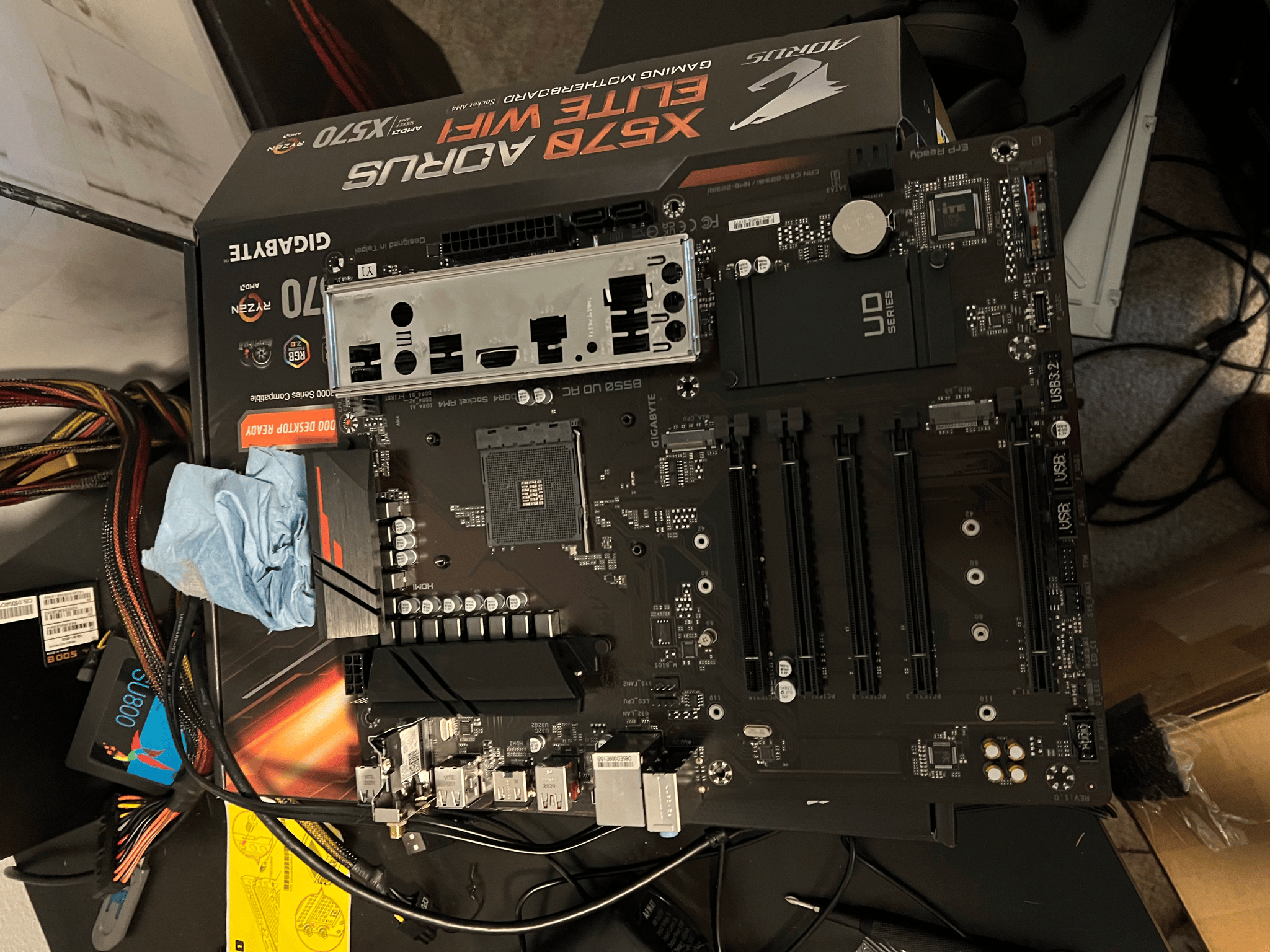 Gigabyte B550 UD AC 