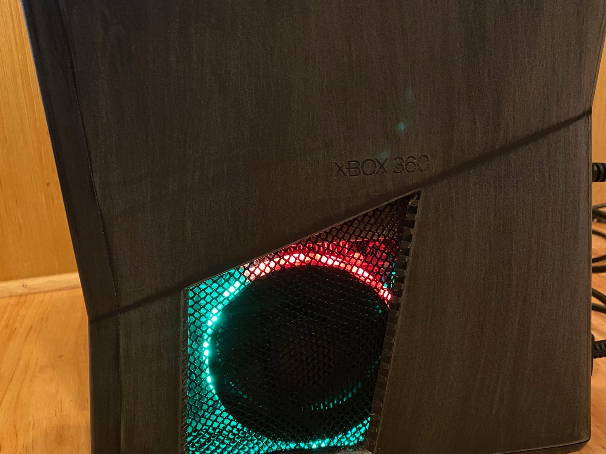 RGH 3 Xbox 360 slim | CASE MOD | 500 GB | Custom LEDs