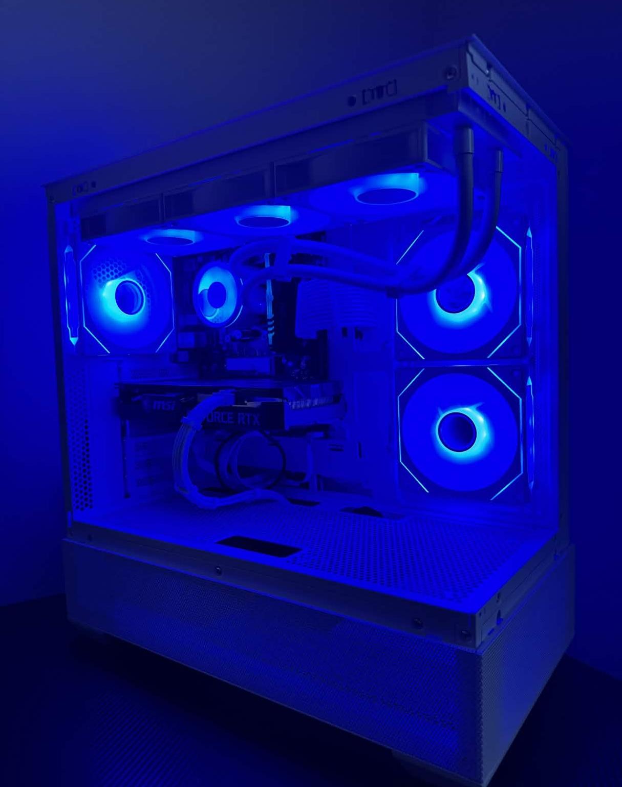 ❄️ White Aesthetic Gaming PC – RTX 3060 Ti | Ryzen 5 3600 | 16GB RAM | 1TB SSD