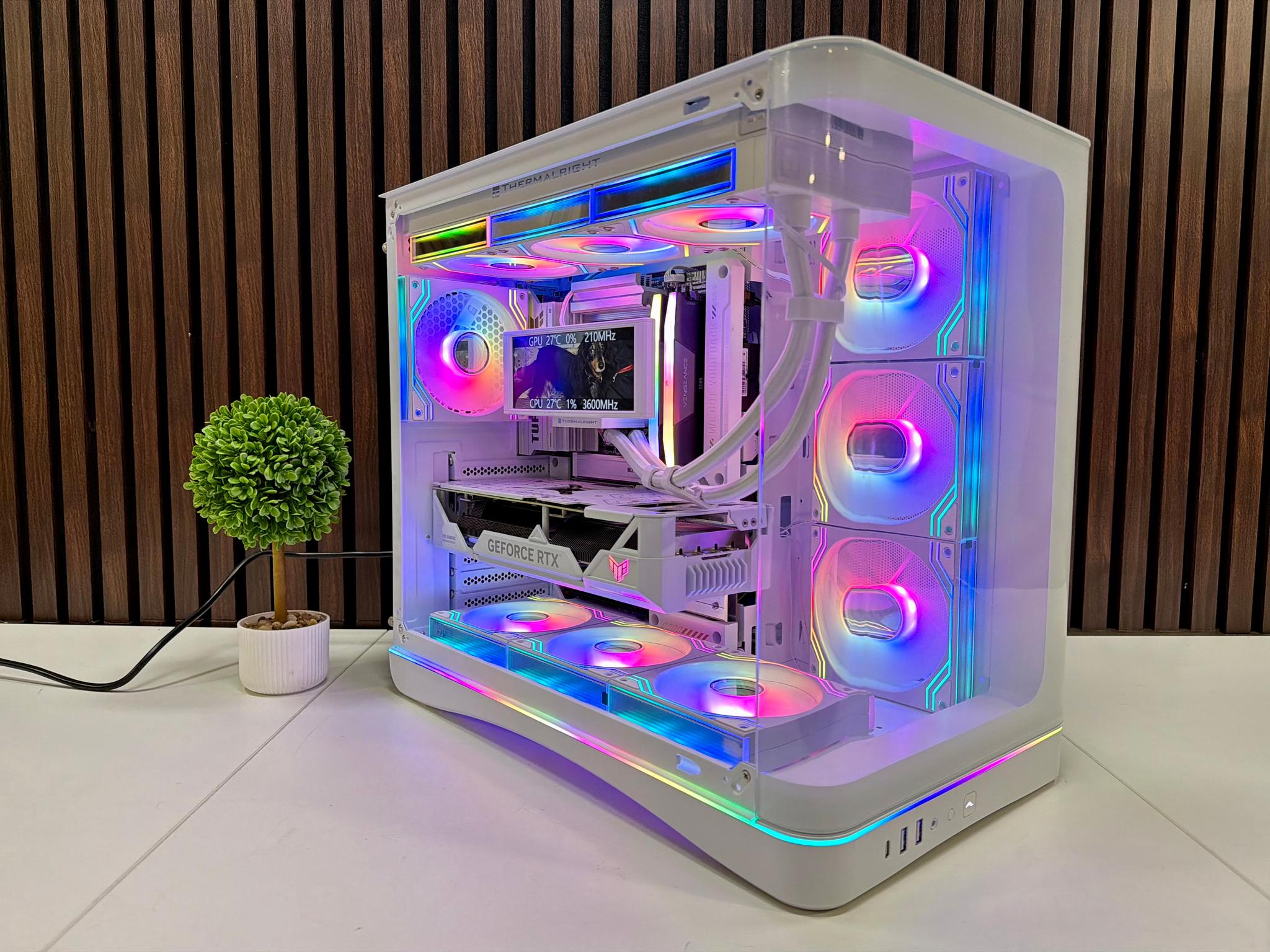 RTX 4070 TI Super BTF | Ryzen 9700X | 32GB DDR5 | 2TB M.2 | 850 Watt Gold PSU | LCD AIO