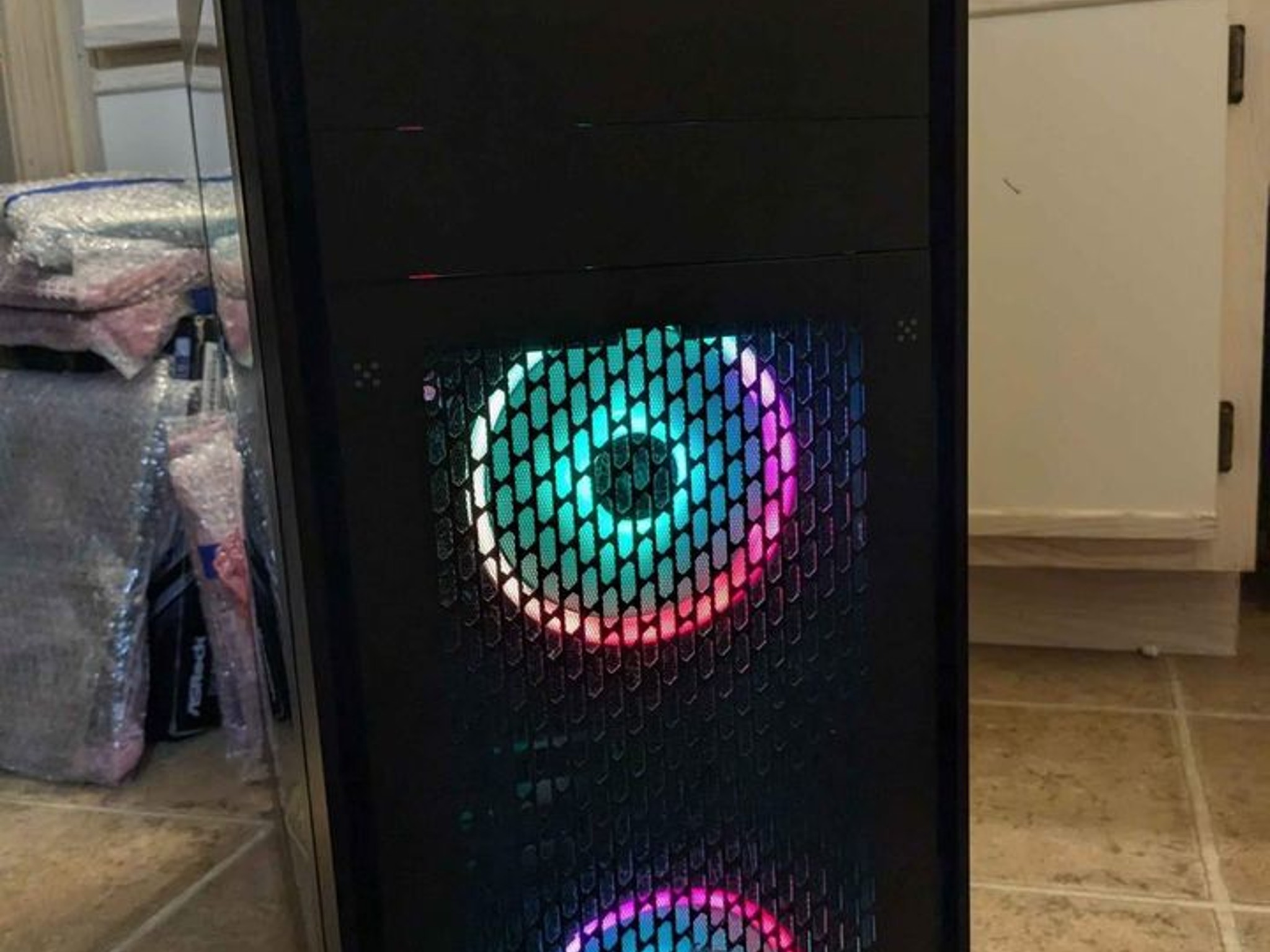 200 FPS Fortnite | Gaming PC | i5-8600k, GTX 1080 Ti, 16GB DDR4, 500GB SSD, Win11, WiFi