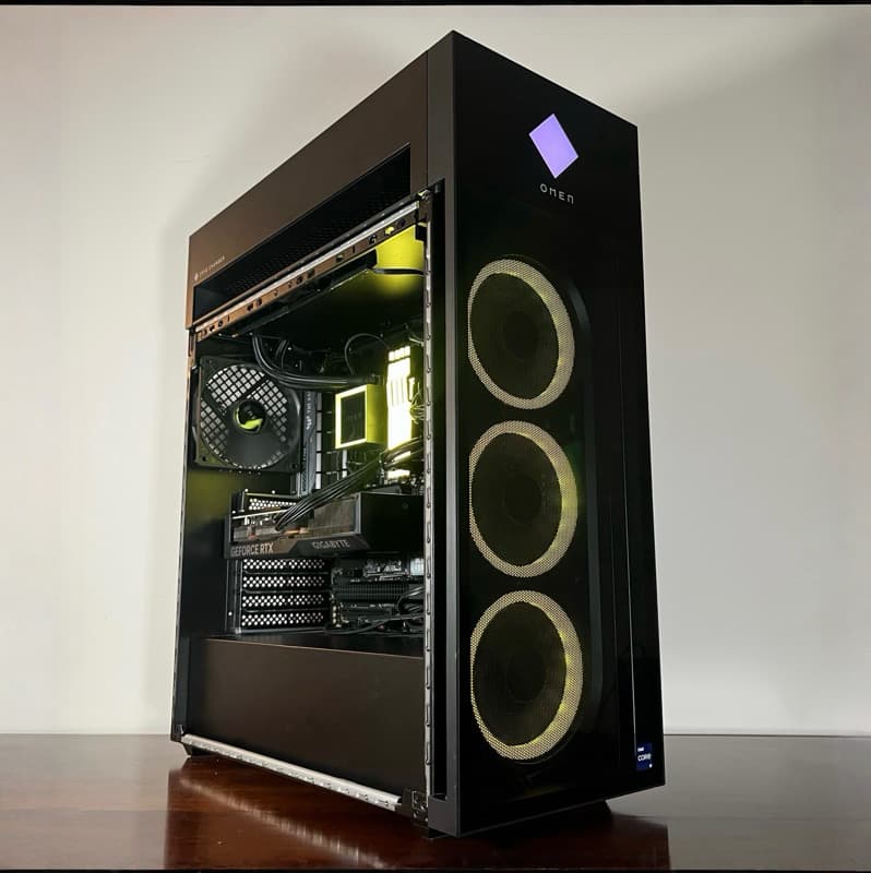 ⚡4K BEAST⚡i9 13900KF | 64GB RAM | 6TB Storage | RTX 4070 Super | Liquid Cooled