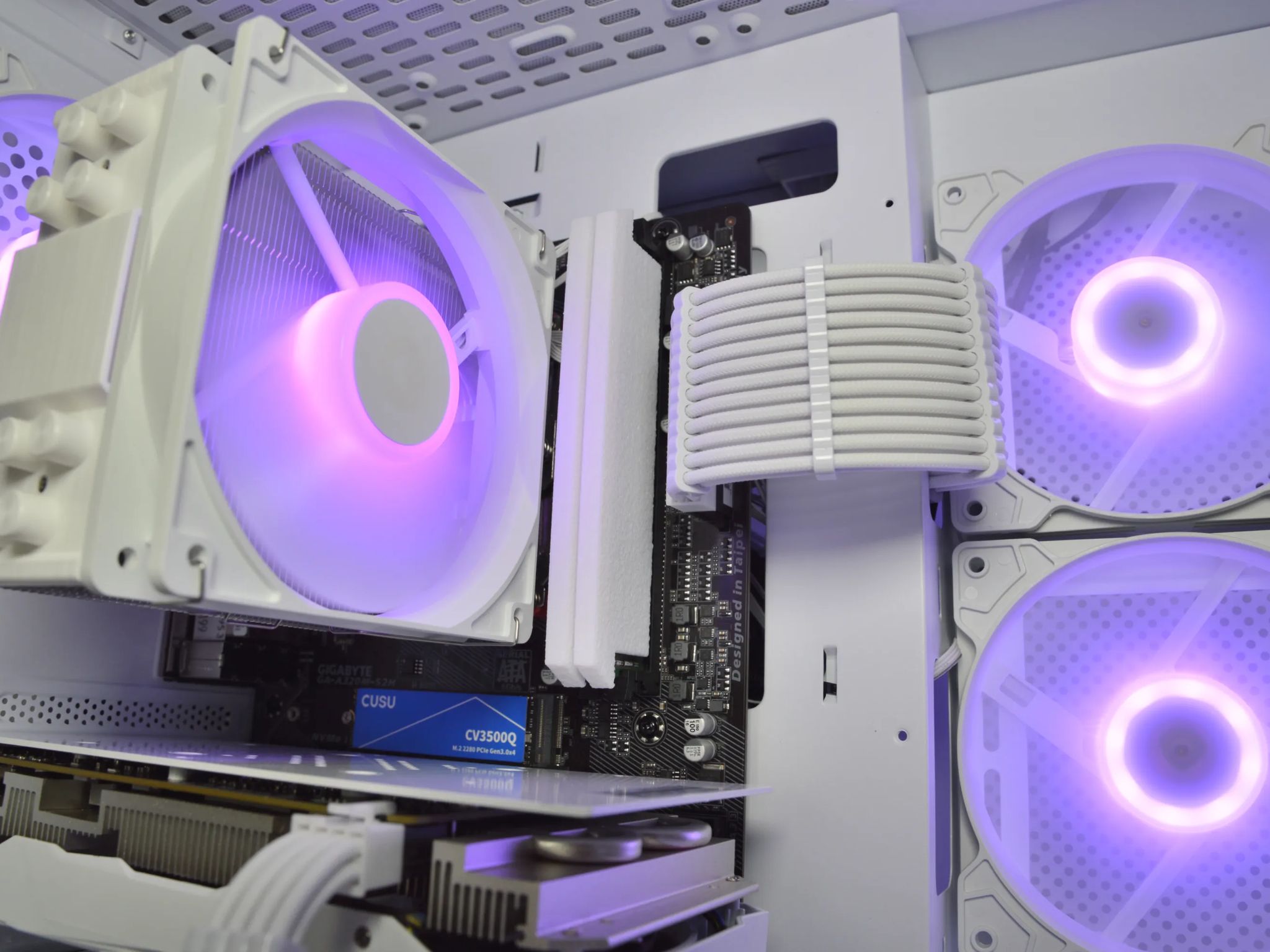 🌨️🌨️| RTX 2060 SUPER 6GB | RYZEN 5 3600 | 16GB DDR4 RAM | 1TB NVME SSD | Blizzard Box 3.0 |