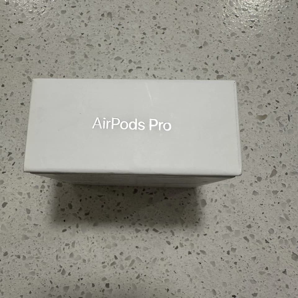 Apple AirPods Pro 2nd Generation MagSafe [OPEN BOX TO TEST]