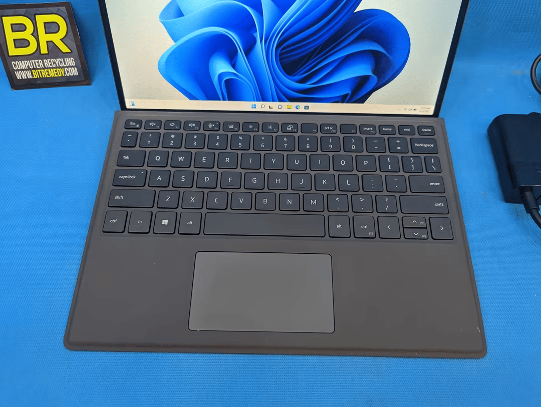 Dell Latitude 7320 Detachable 13 Inch i5-1140G7 @ 1.10ghz 16GB RAM 256GB SSD Windows 11 Pro
