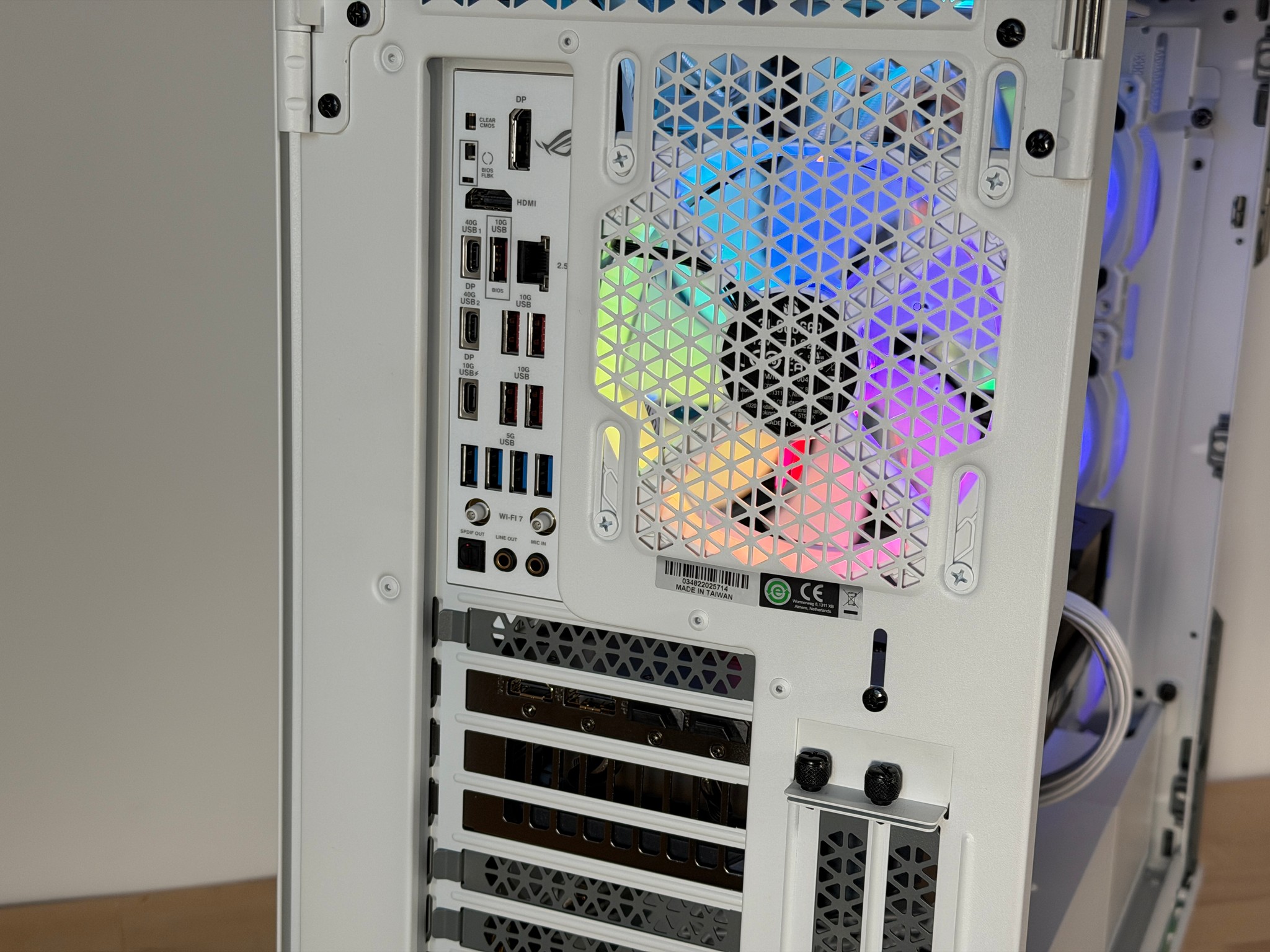 RTX 5090 Ryzen 9950x3d Flagship Gaming PC