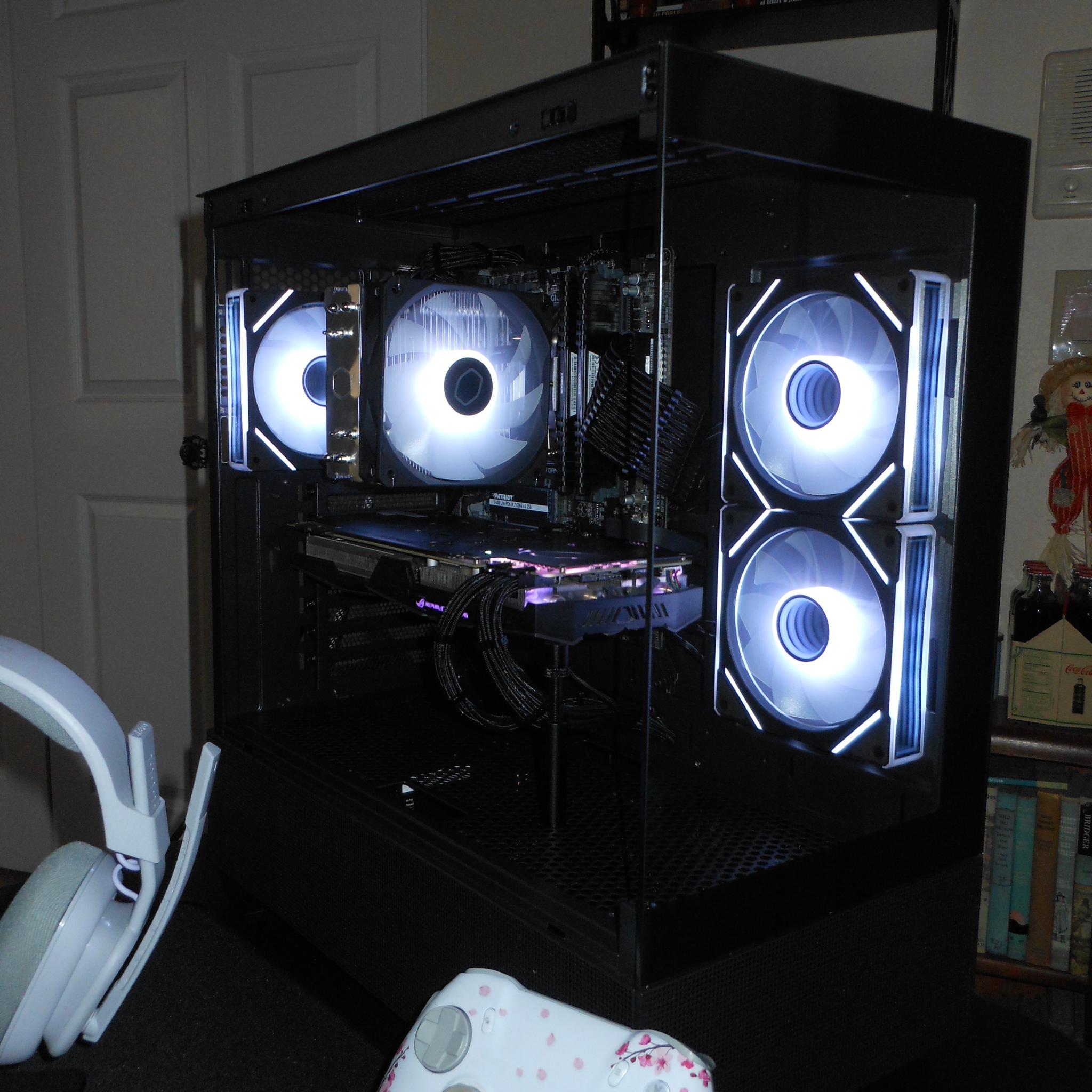 Gaming PC // ROG Strix 1080 // Ryzen 3600 // 500GB NVME SSD // 16GB DDR4 Ram // ARGB