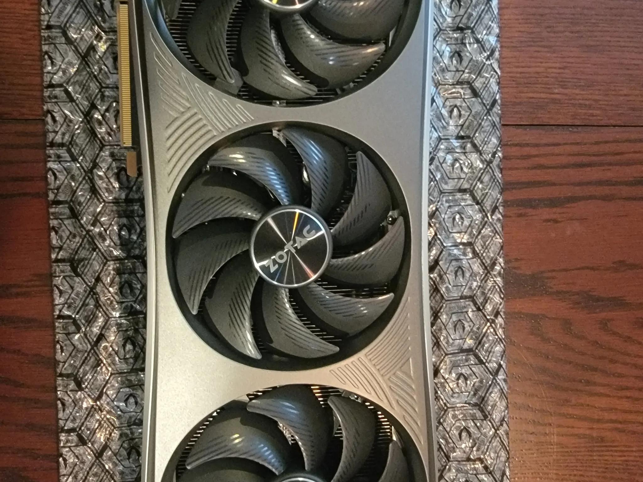 Zotac Trinity OC 4090 24GB LIKE NEW
