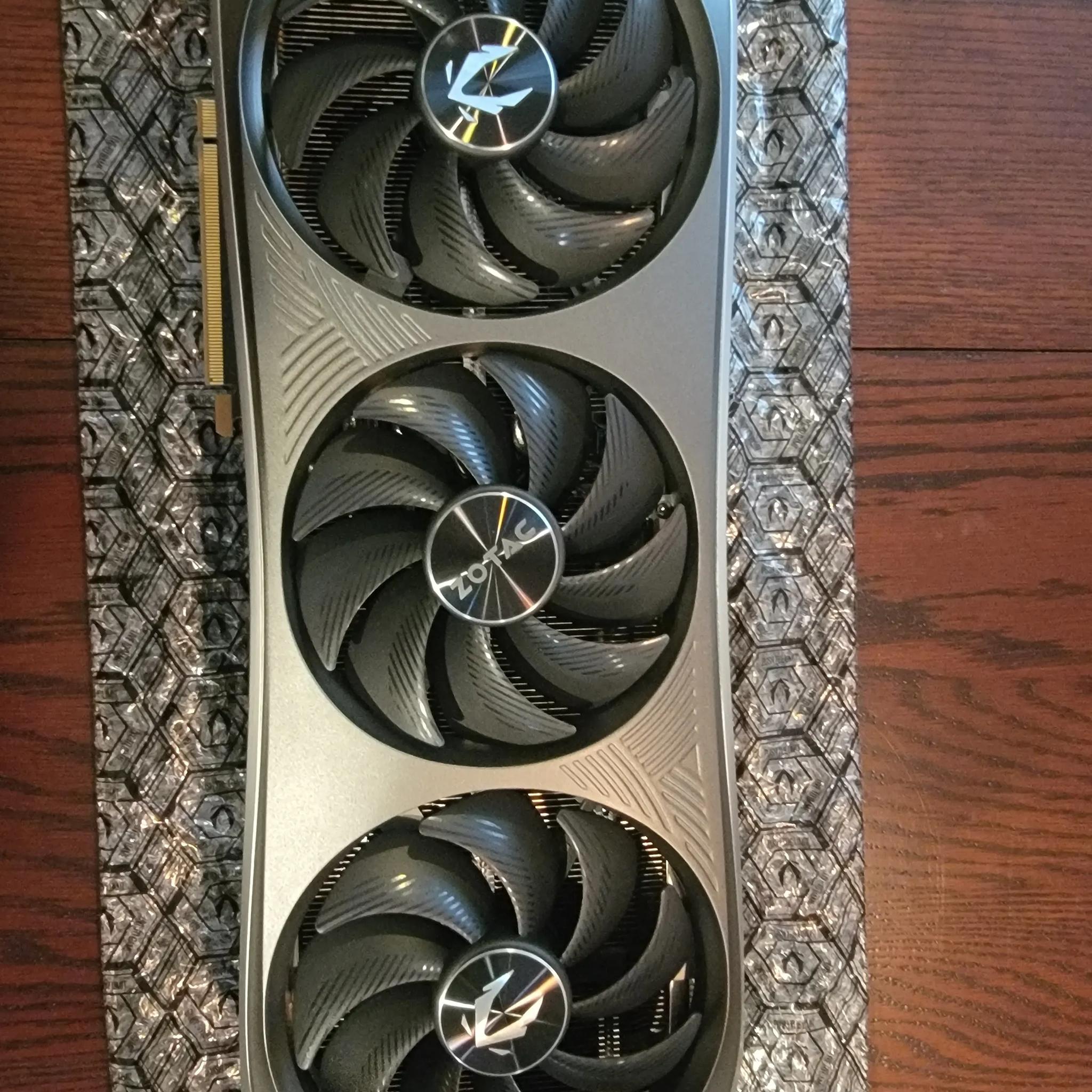 Zotac Trinity OC 4090 24GB LIKE NEW