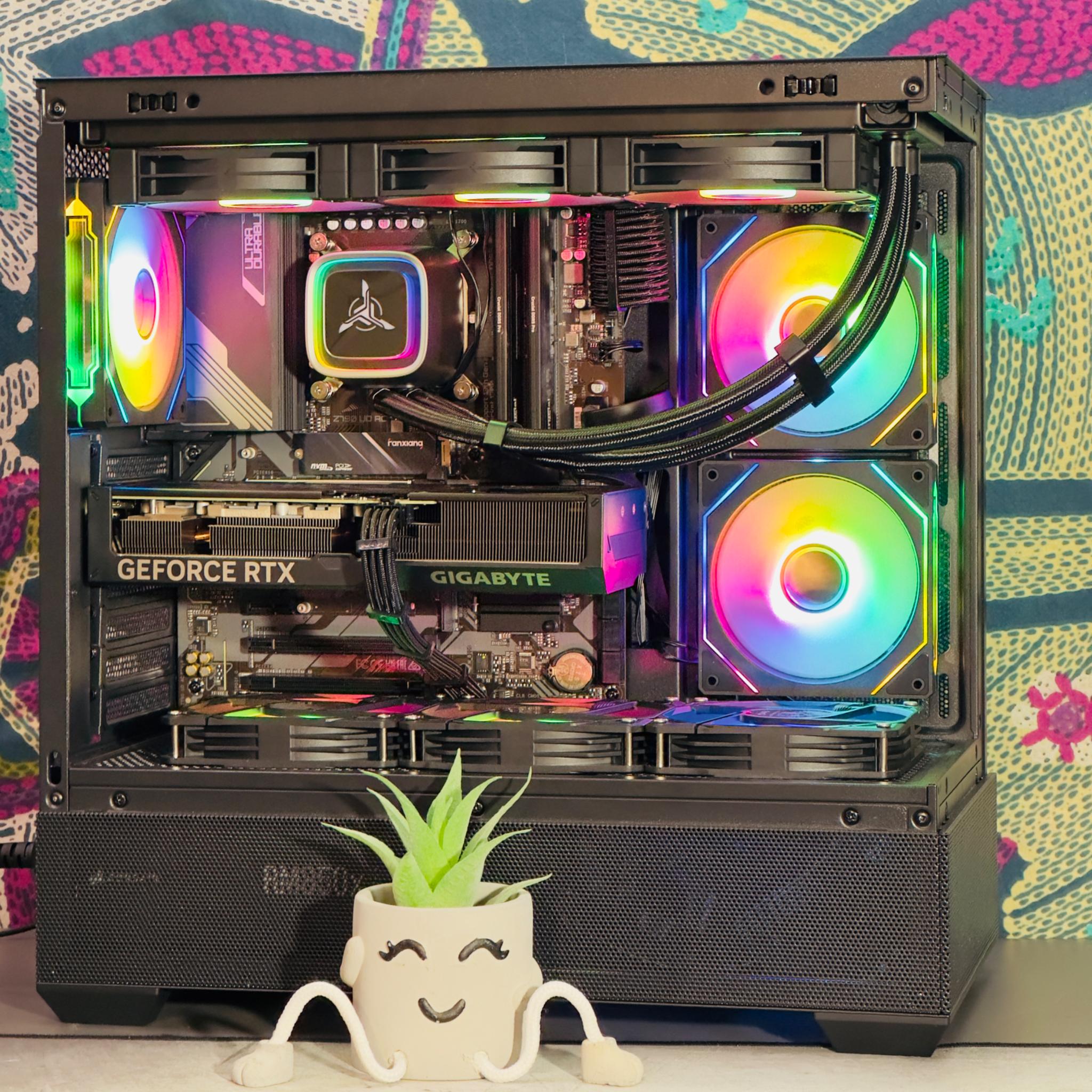 Gaming PC: 4070 + 13700k + 32gb DDR5 + 1TB nVME SSD