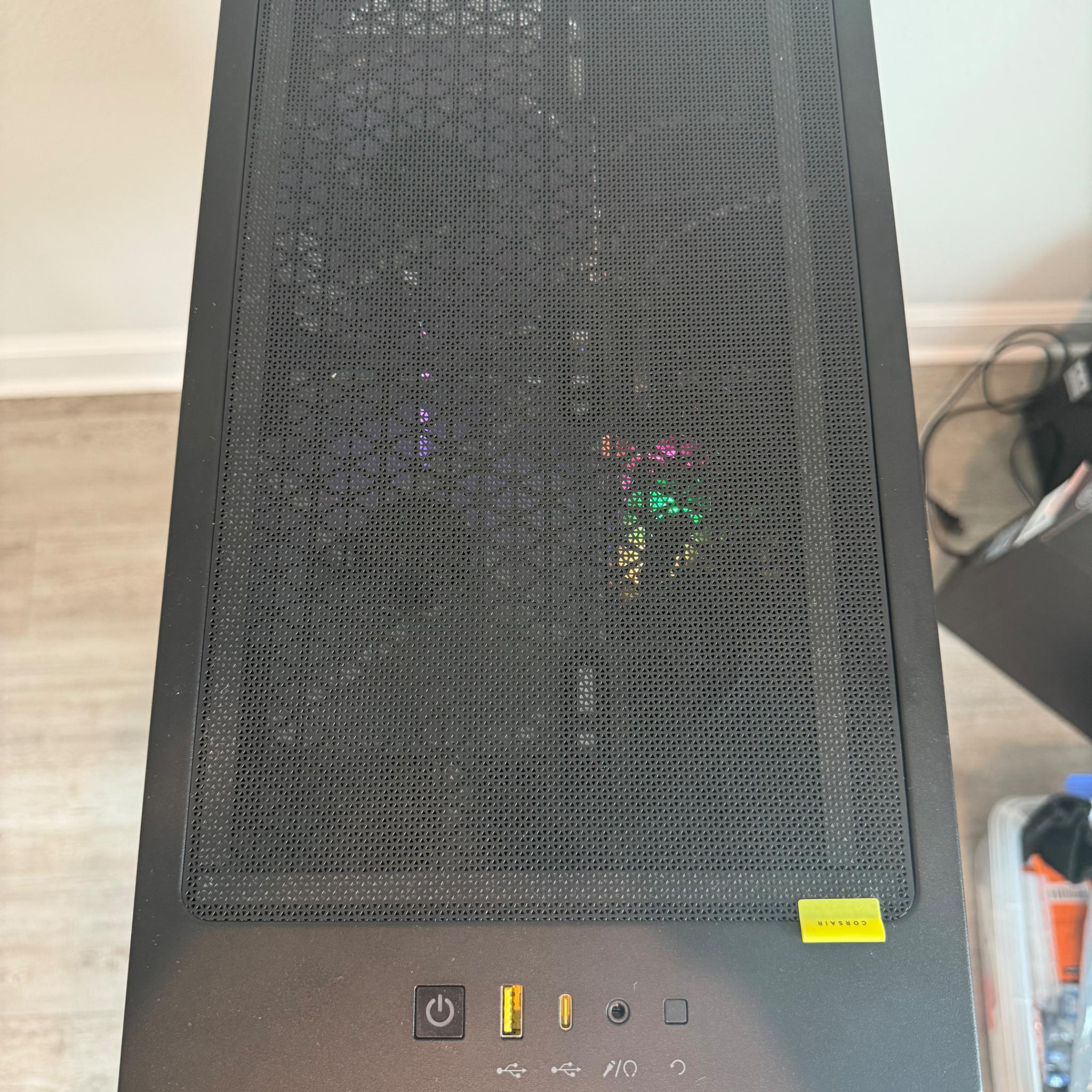 Corsair 4000D - Ryzen 7 5700X 8-Core, RTX 3070, 48GB DDR4, 1TB M.2 NVMe