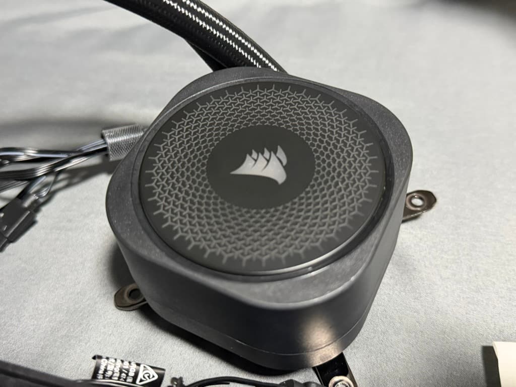 CORSAIR Nautilus 240 RS ARGB Liquid CPU Cooler Black ‎CW-9060092-WW