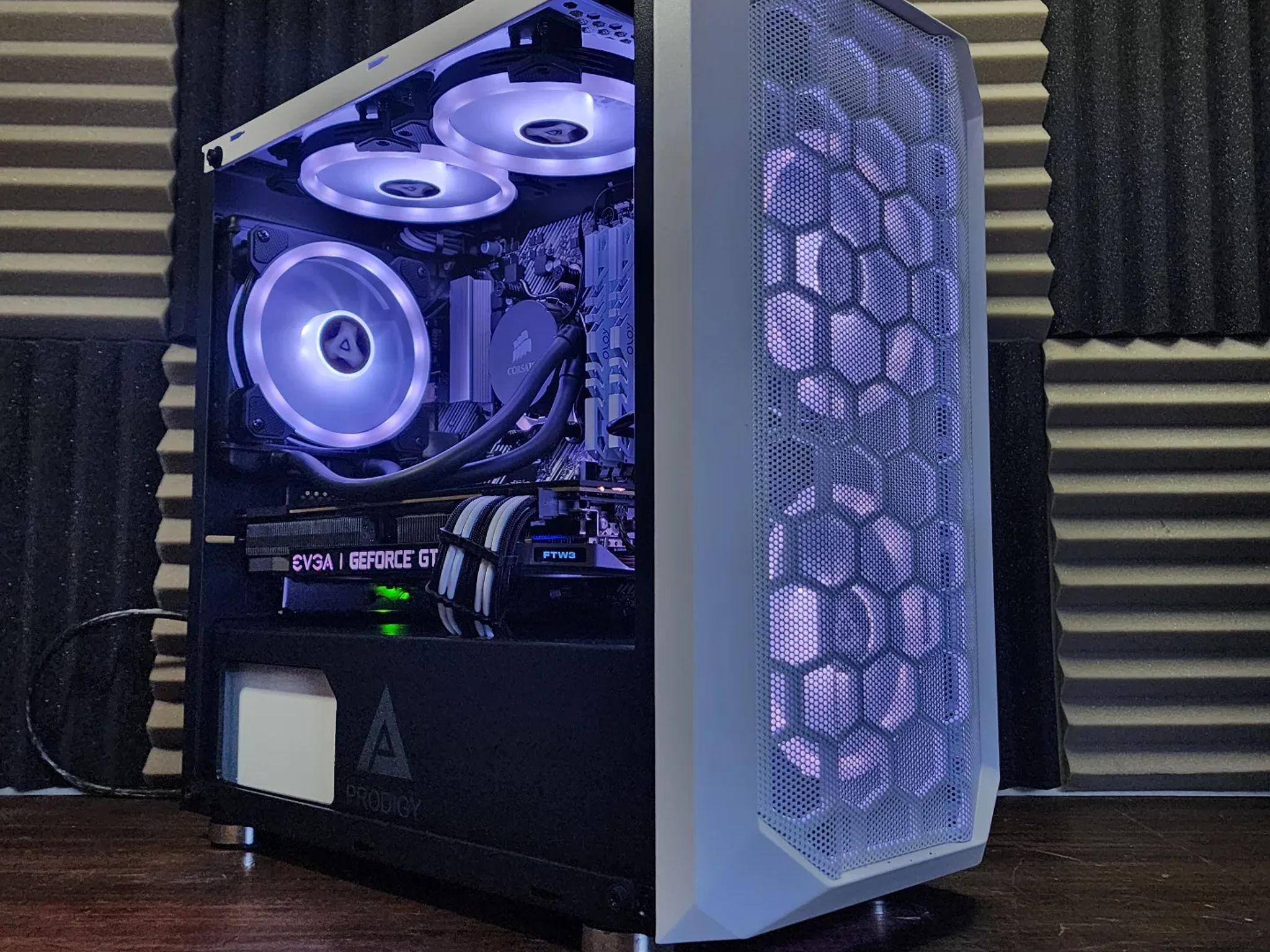 🤍💠🤍 EVGA GTX 1080Ti // AMD Ryzen 5 2600 // OLOy 16GB 3200MHz