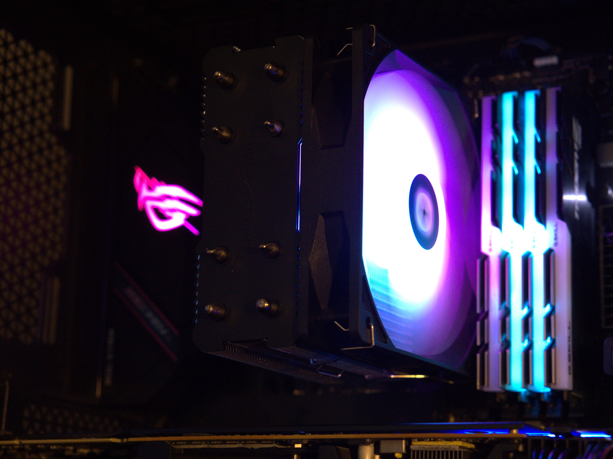 RTX 2080 Super|32GB DDR4 RAM|RYZEN 7 3700X|500GB M.2