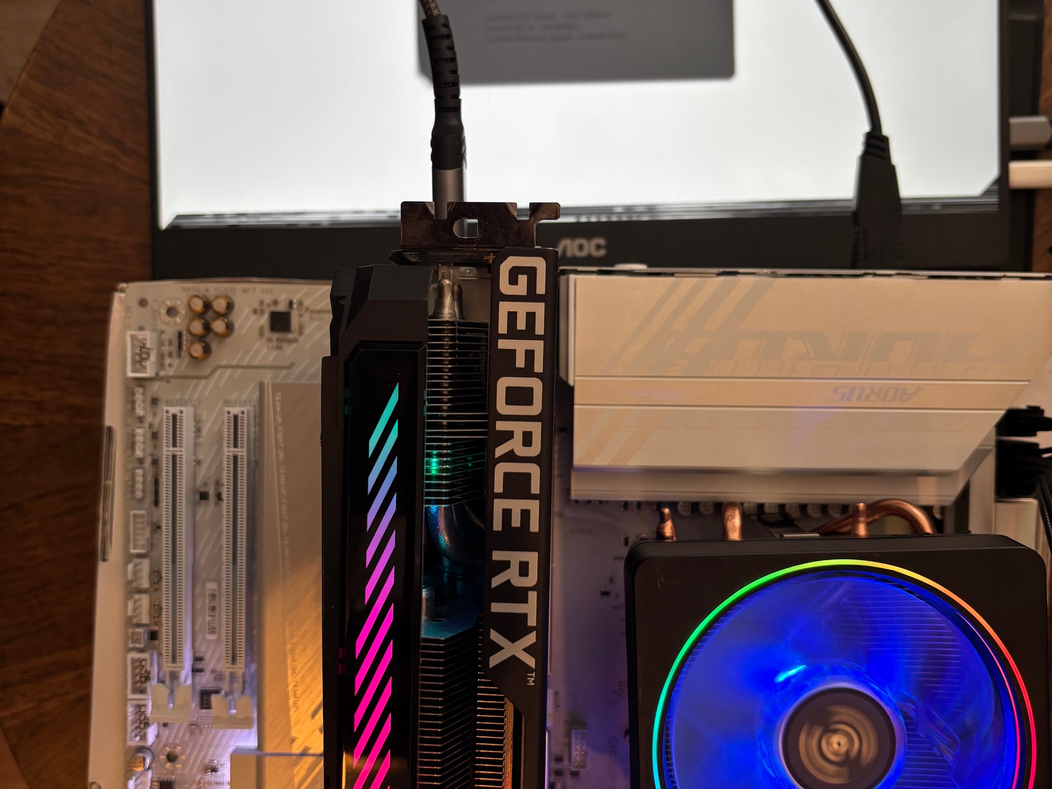 GIGABYTE B850 AORUS ELITE WIFI7 ICE