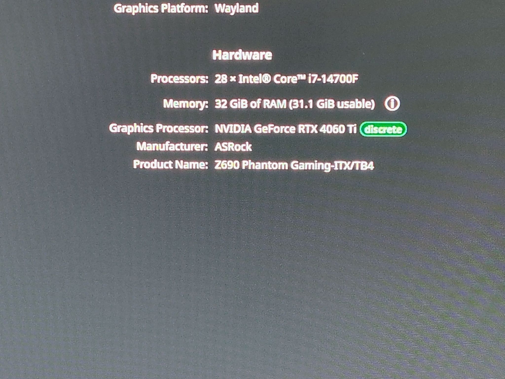 SFF Custom Gaming Tower PC AIO i7-14700F 32GB DDR5 RTX 4060 Ti RGB
