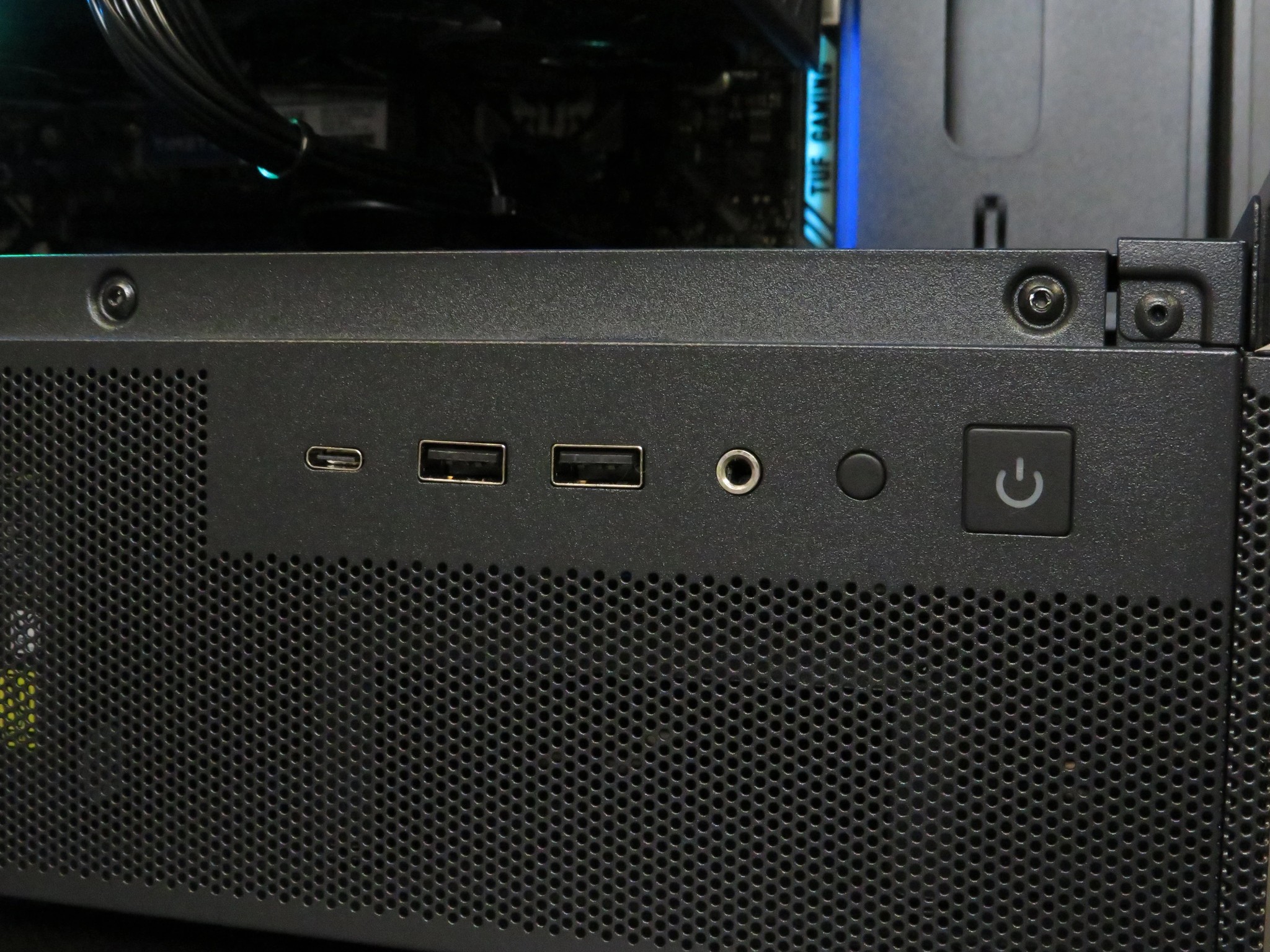 Arc Battlemage: ASRock Challenger Intel Arc B570 + Ryzen 5 5600X + 16 GB DDR4 + 1 TB NVME