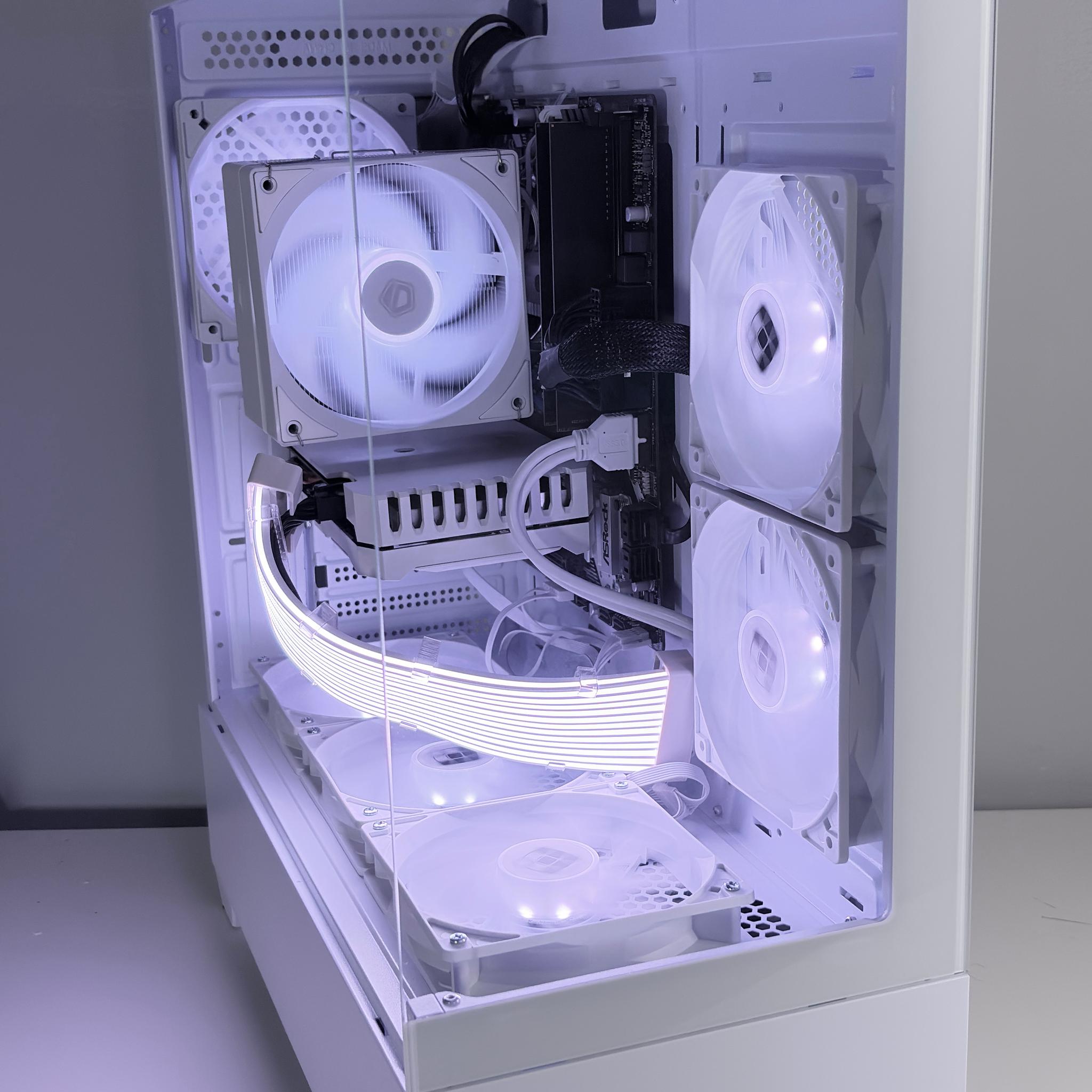White Custom Gaming PC Build / I7 + 1660 Super /