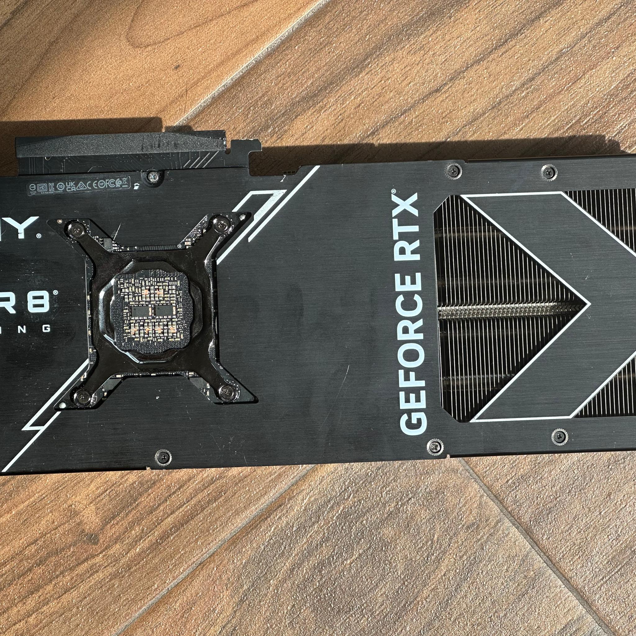 PNY XLR8 Gaming VERTO EPIC-X RGB OC GeForce RTX 4080 SUPER