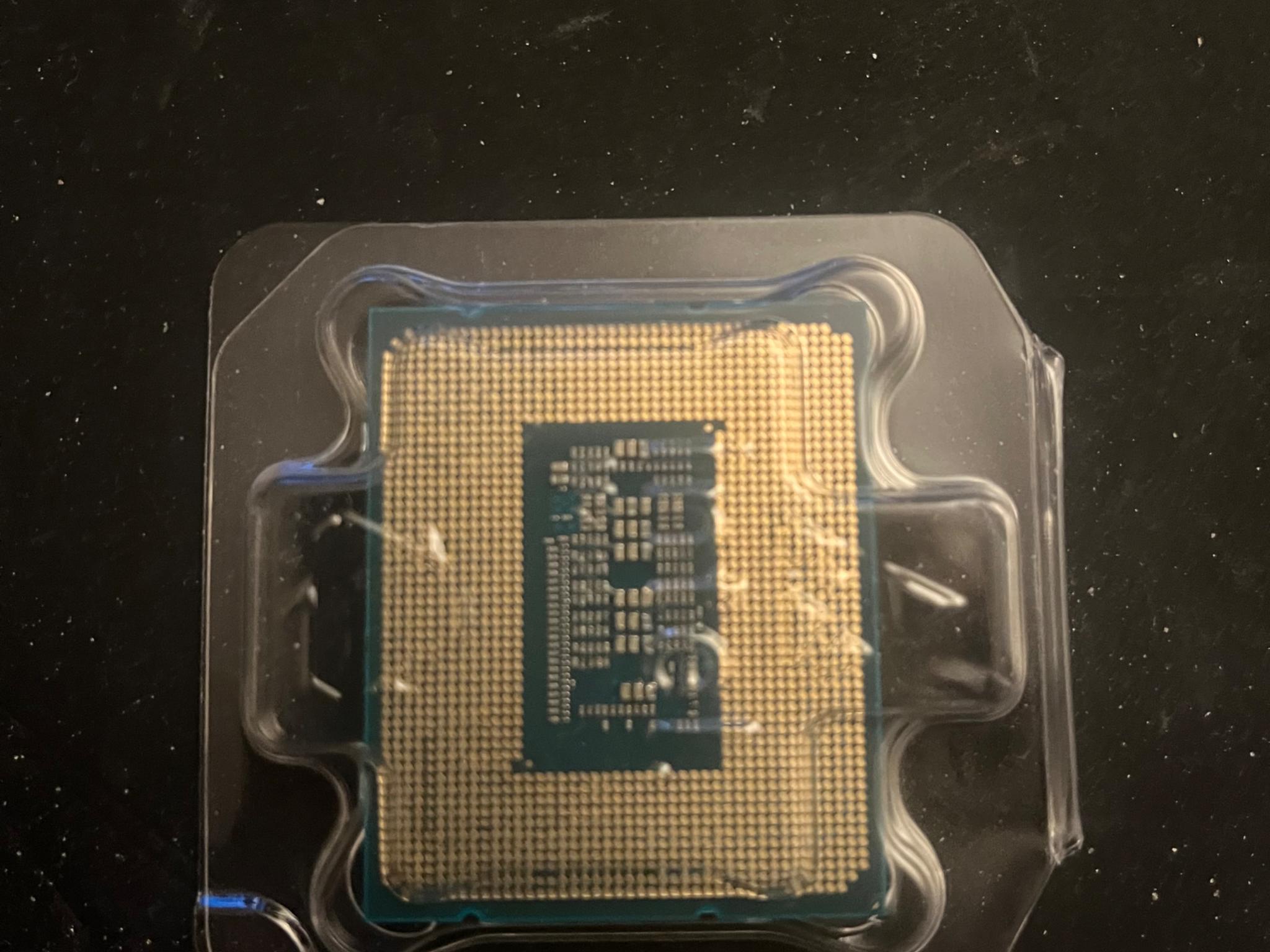 Intel i5-13400F 10 cores 16 threads
