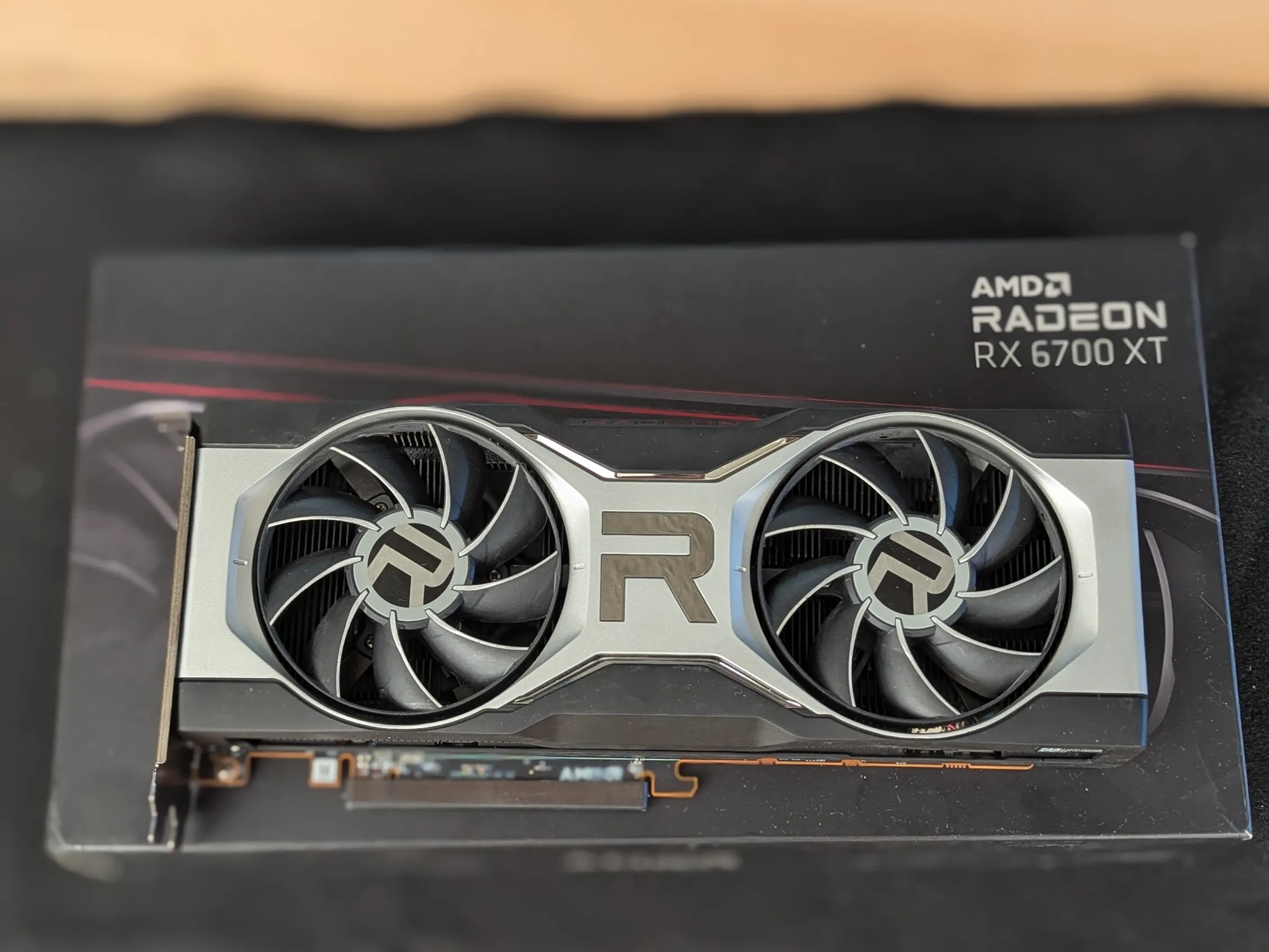 🔥 AMD Radeon RX 6700 XT Reference Edition – 1440p Gaming Beast | Clean & Powerful 🎯