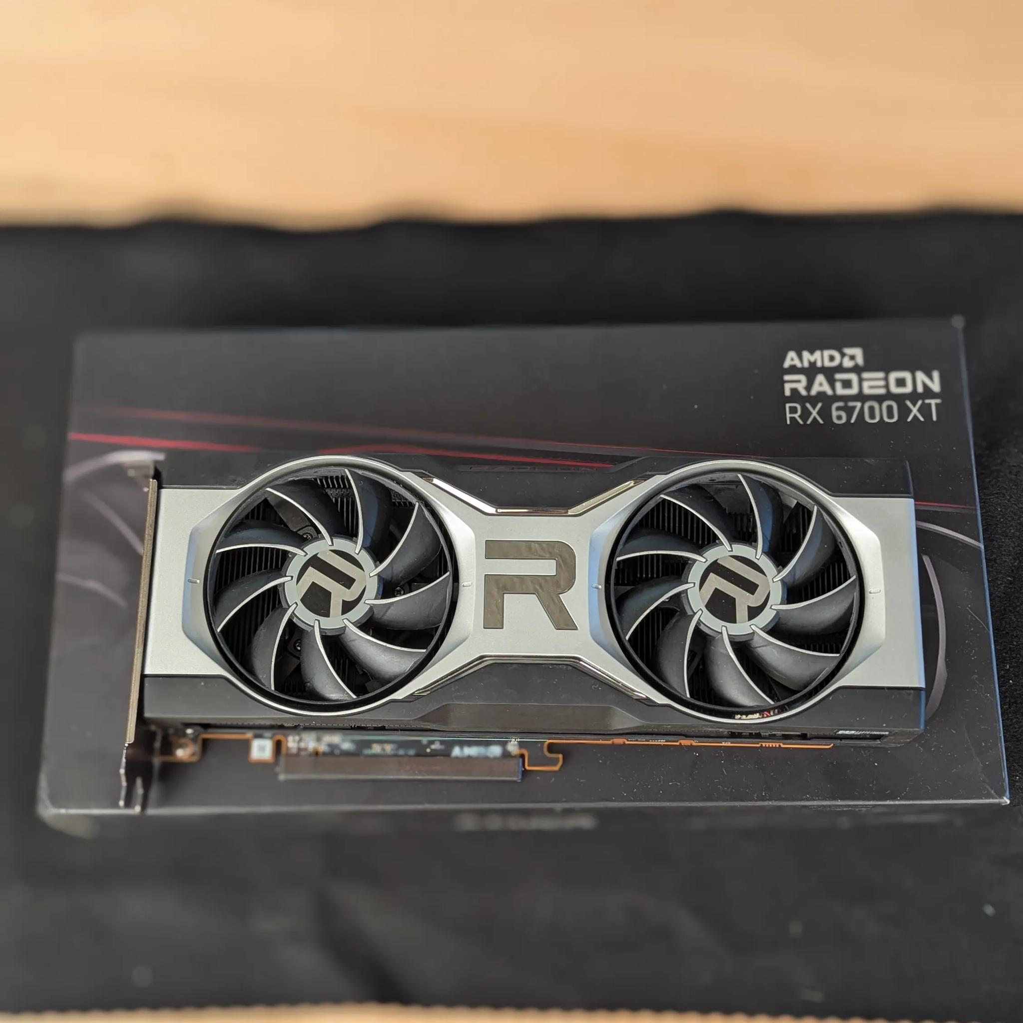 🔥 AMD Radeon RX 6700 XT Reference Edition – 1440p Gaming Beast | Clean & Powerful 🎯