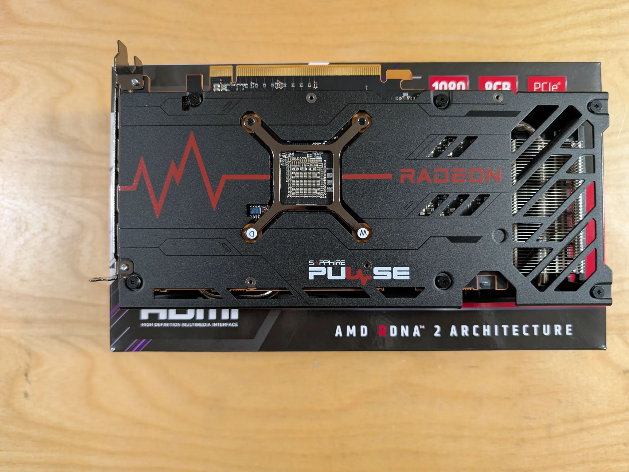 Sapphire Pulse AMD RX 6600 XT 8GB